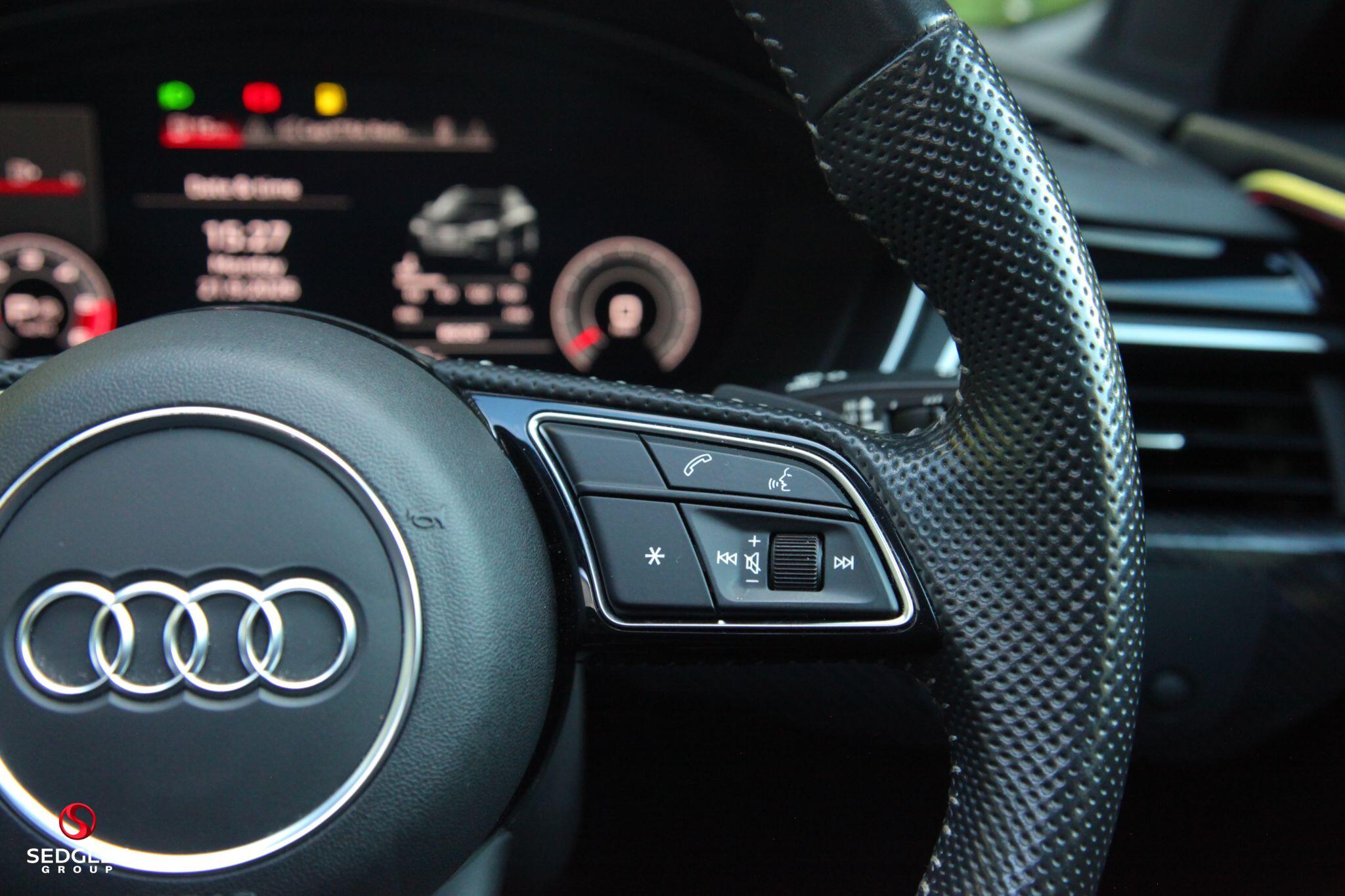 Audi S4 view 19