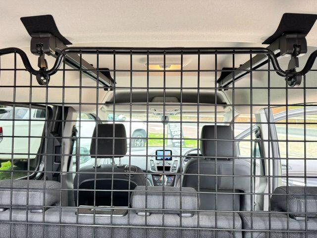 Ford Transit Connect view 20