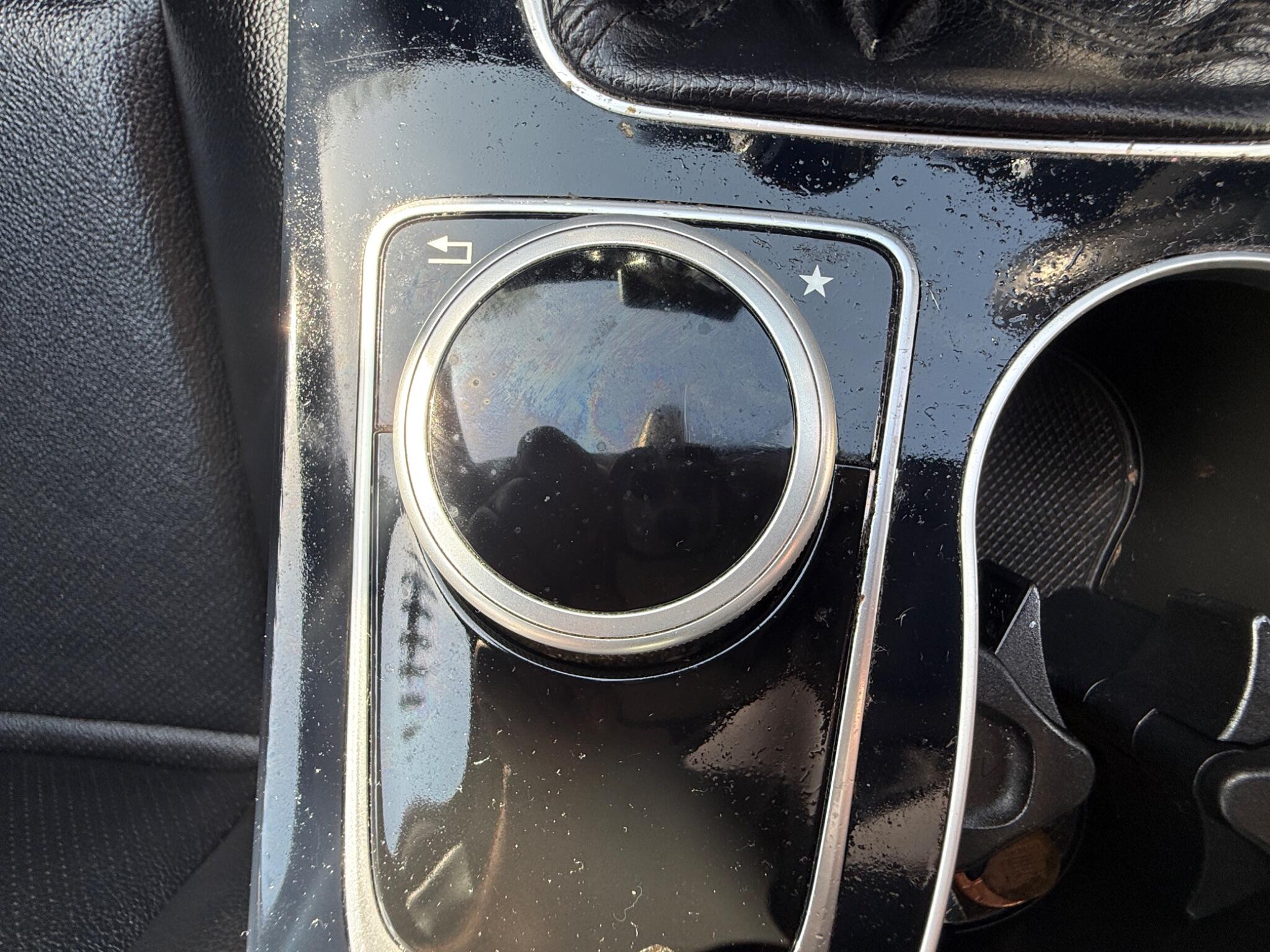 2017 Mercedes-Benz C Class image 33