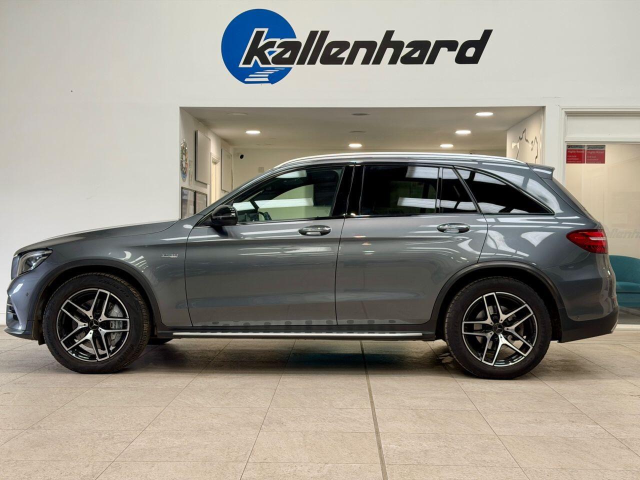 Mercedes-Benz GLC view 2