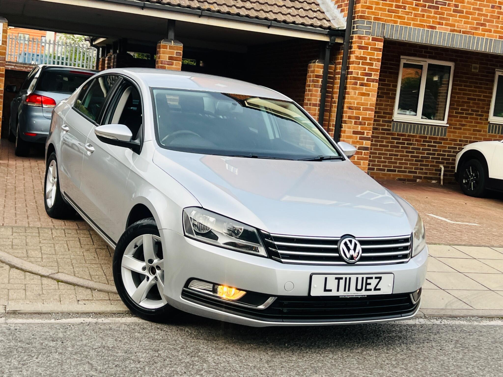 Volkswagen Passat view 17