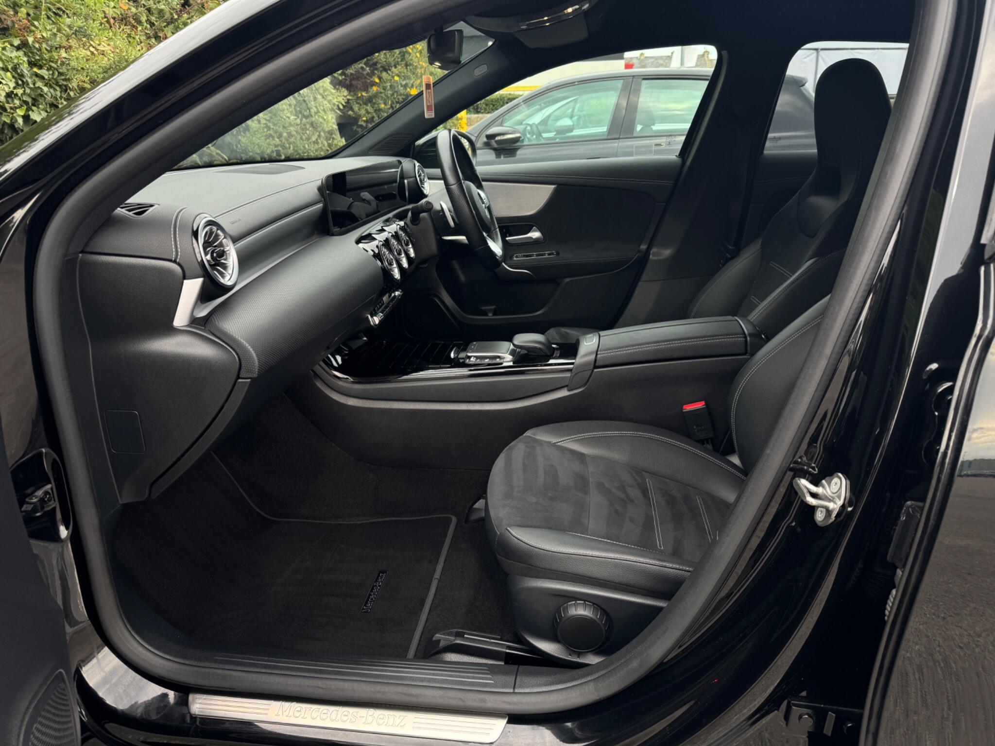 Mercedes-Benz A Class view 35