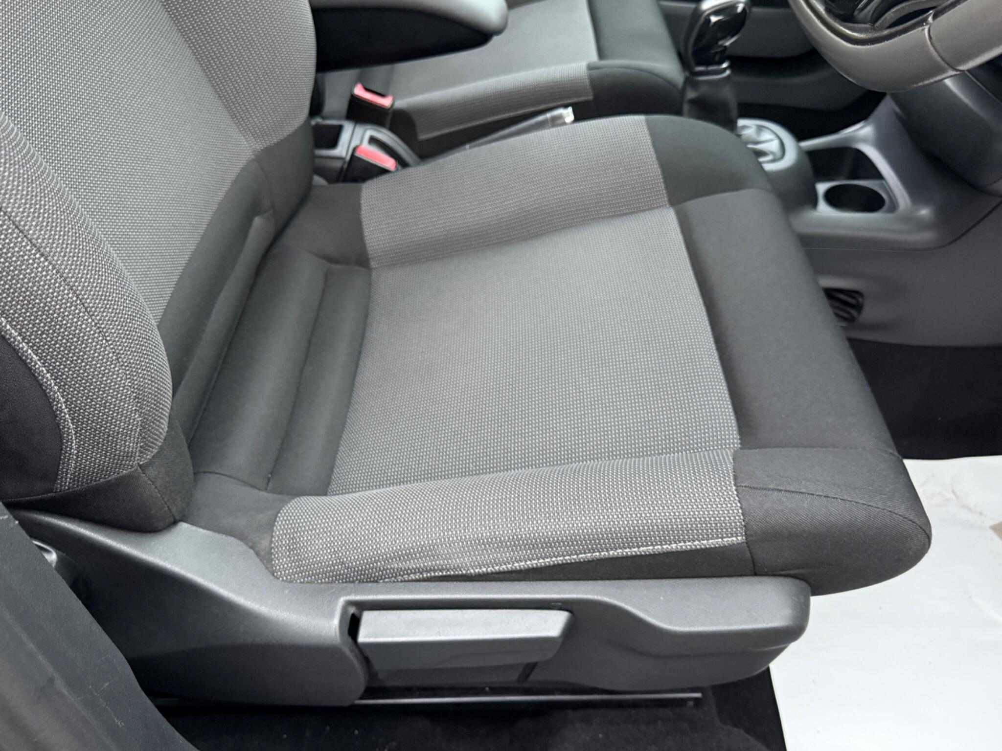 Citroen C4 Cactus - Image 14