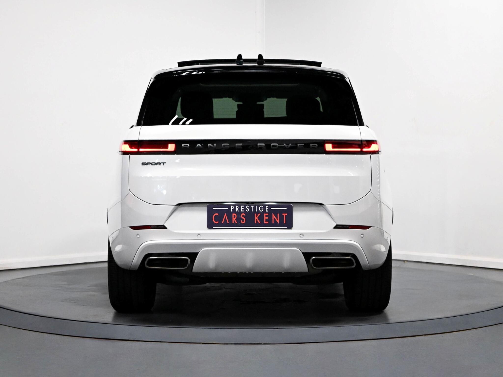 Land Rover Range Rover Sport view 23