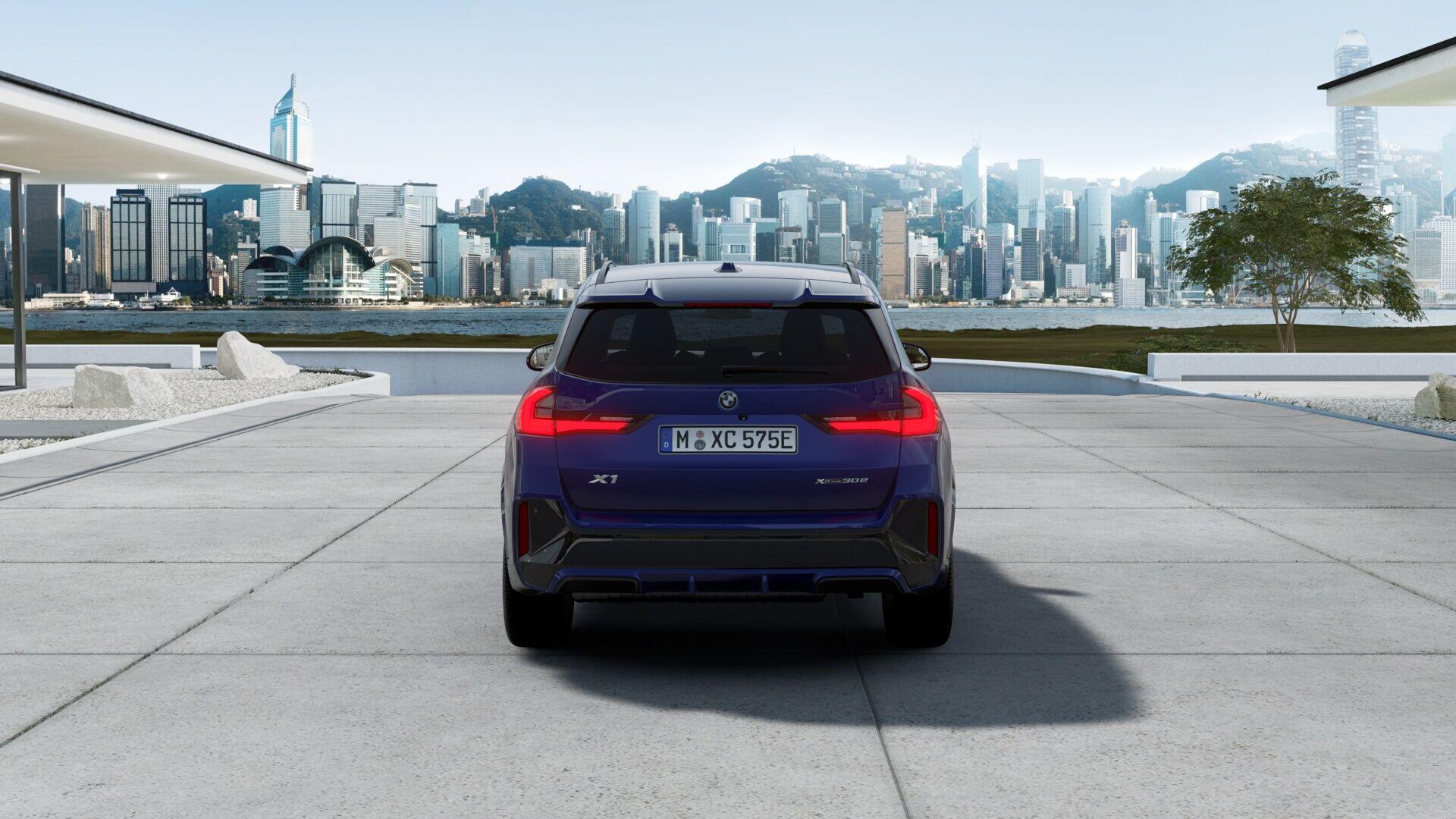 BMW X1 view 5