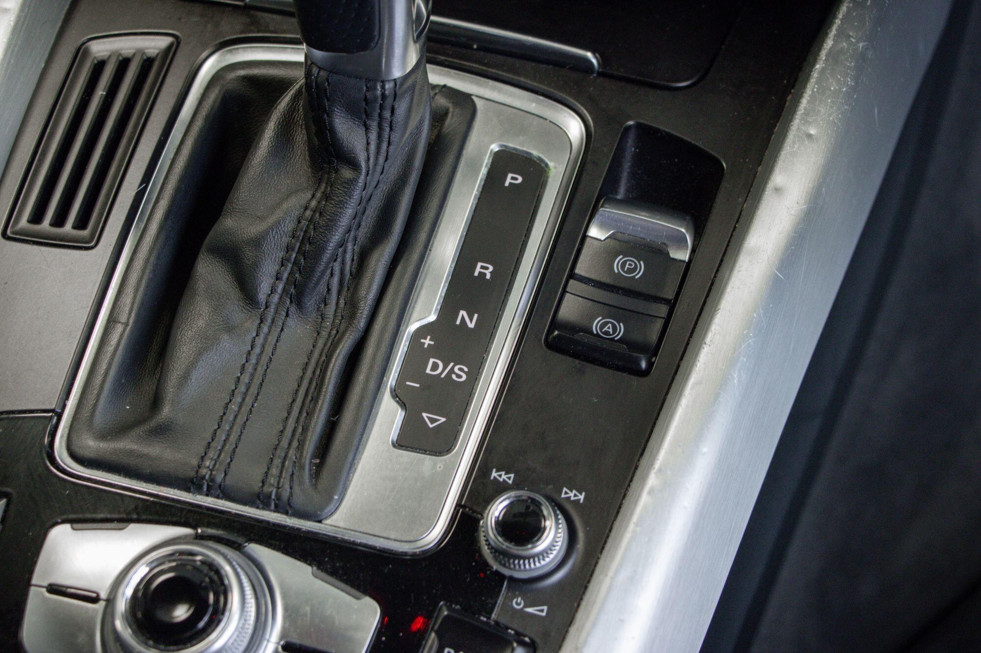 Audi Q5 view 48
