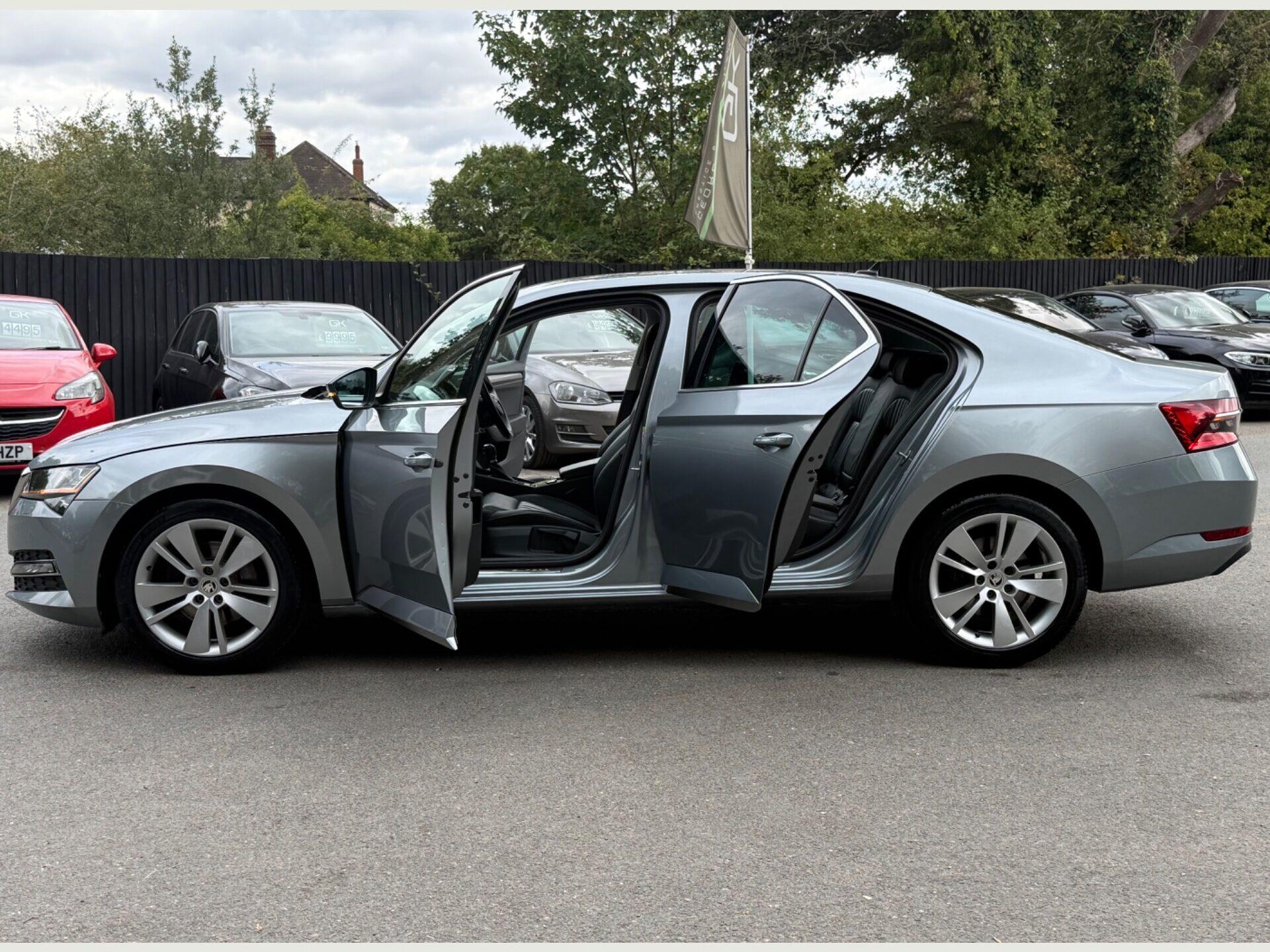 Skoda Superb view 18