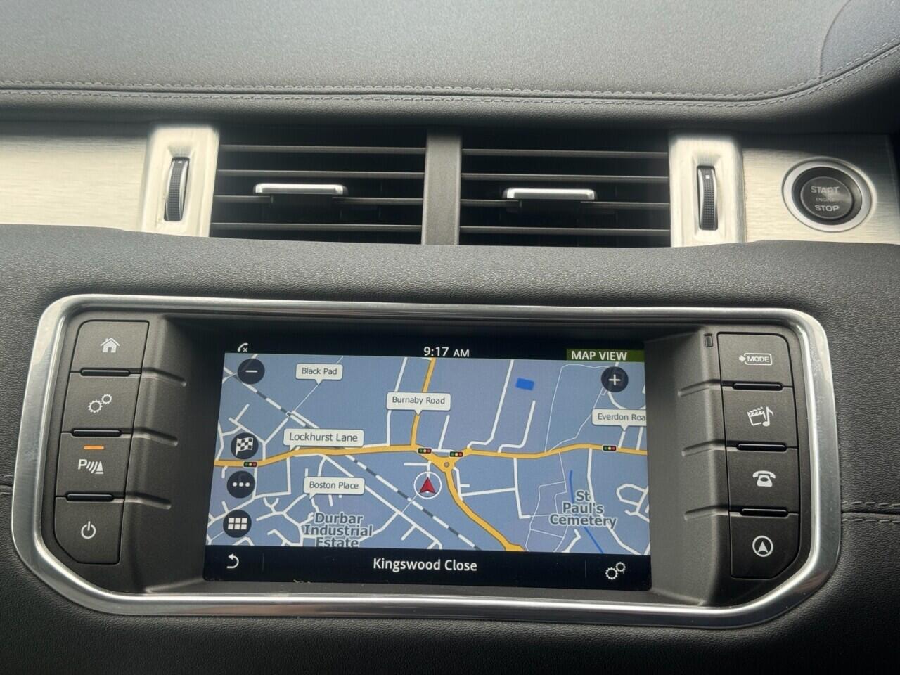 Land Rover Range Rover Evoque view 17