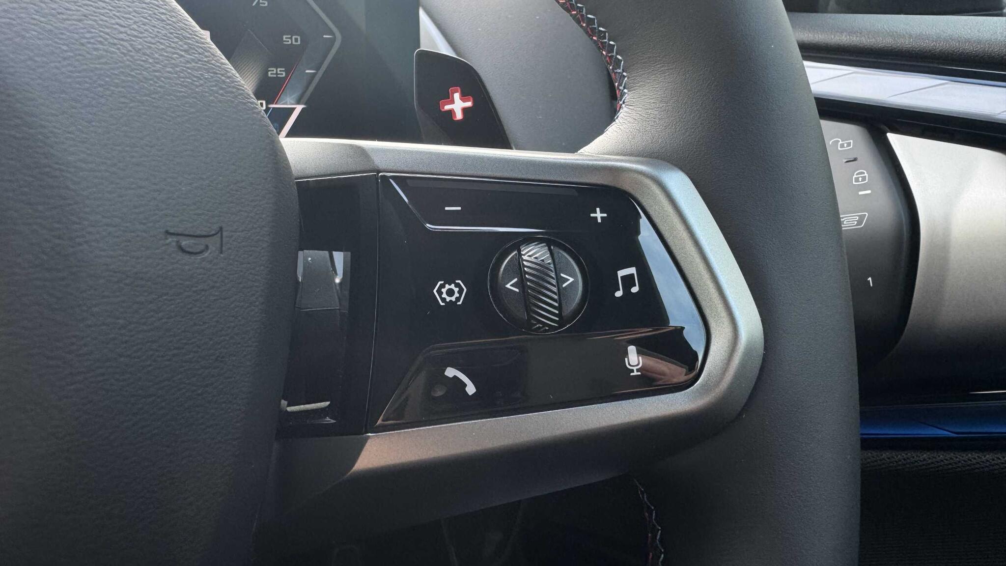 BMW X3 view 32