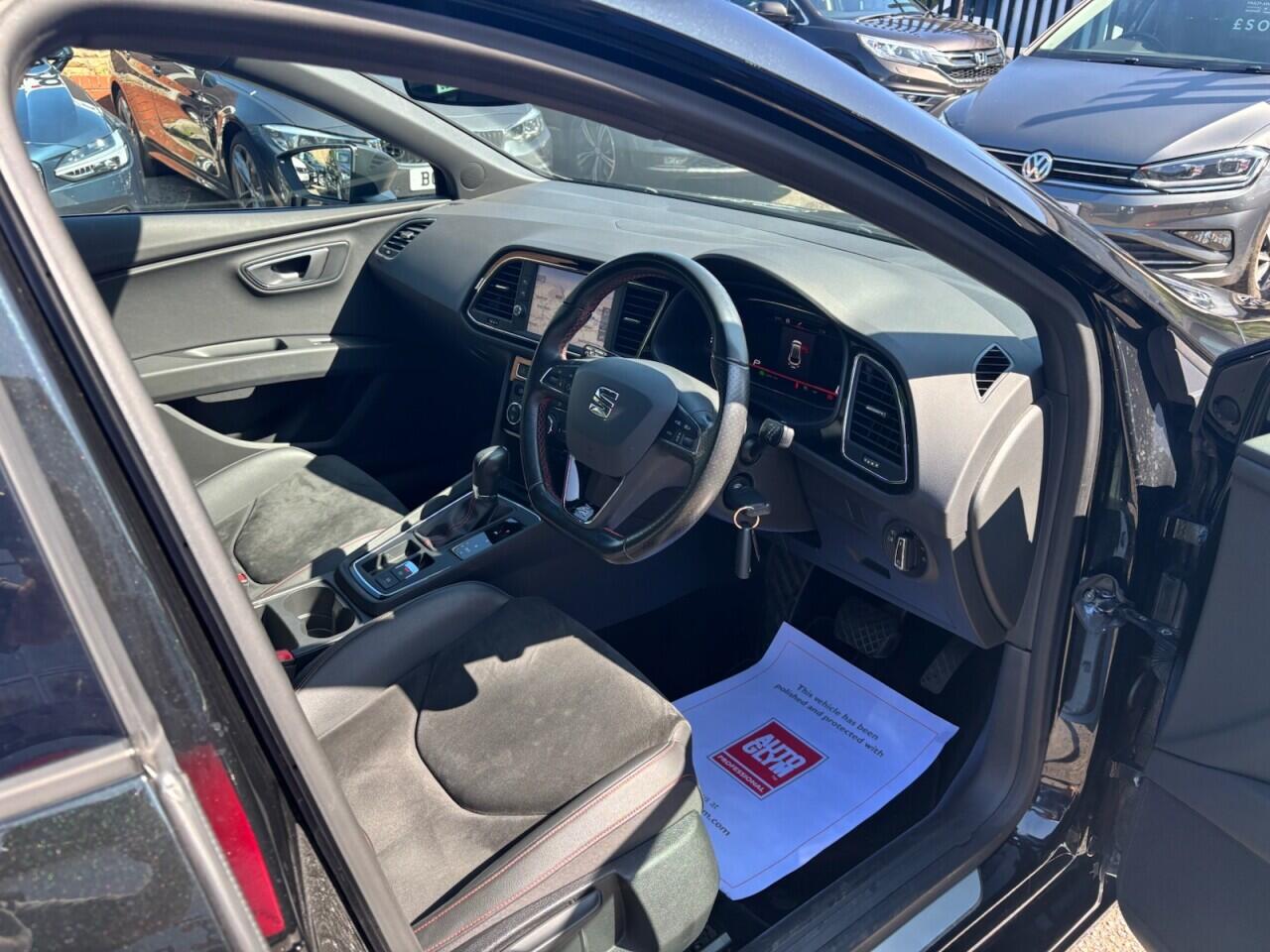 Seat Leon Leon view 10