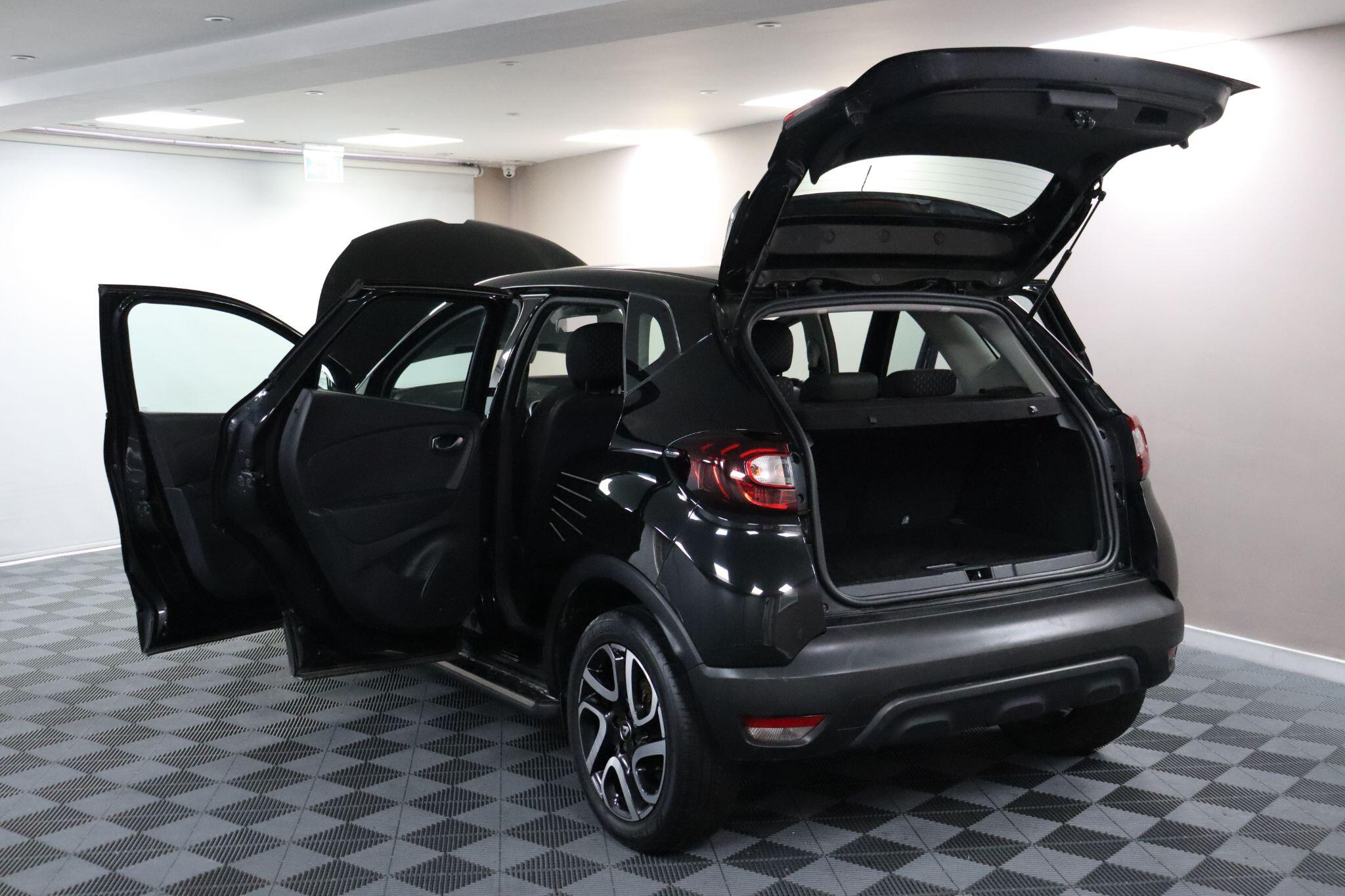 Renault Captur view 21