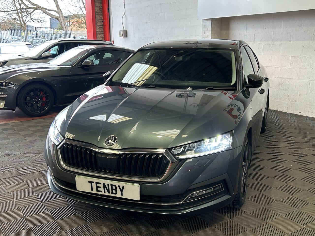 Skoda Octavia view 5