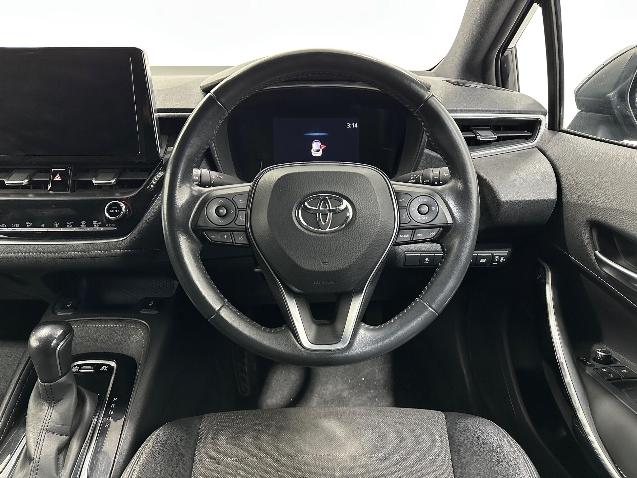 Toyota Corolla view 13