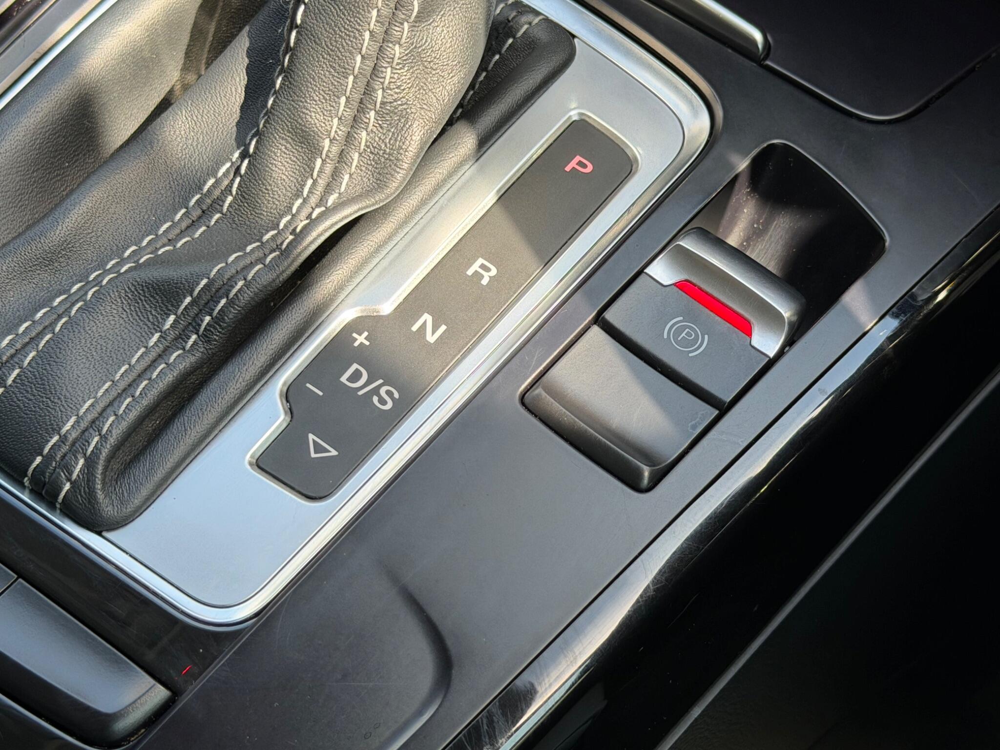 Audi S5 view 38