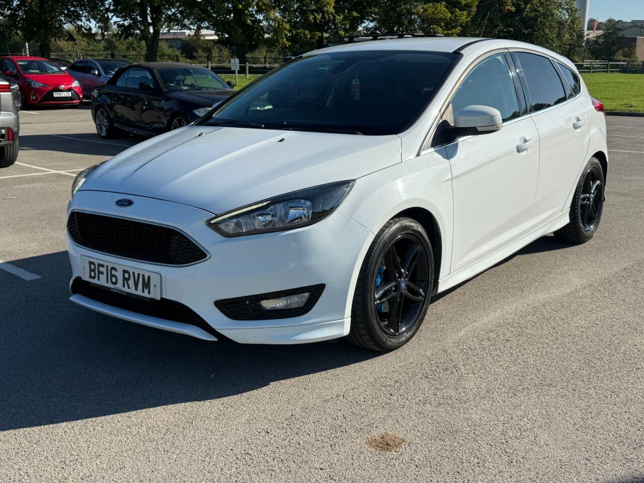 Ford Focus view 41