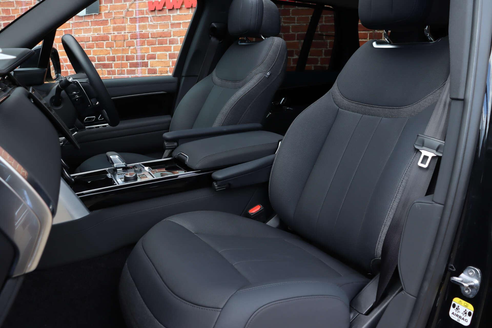 Land Rover Range Rover view 5