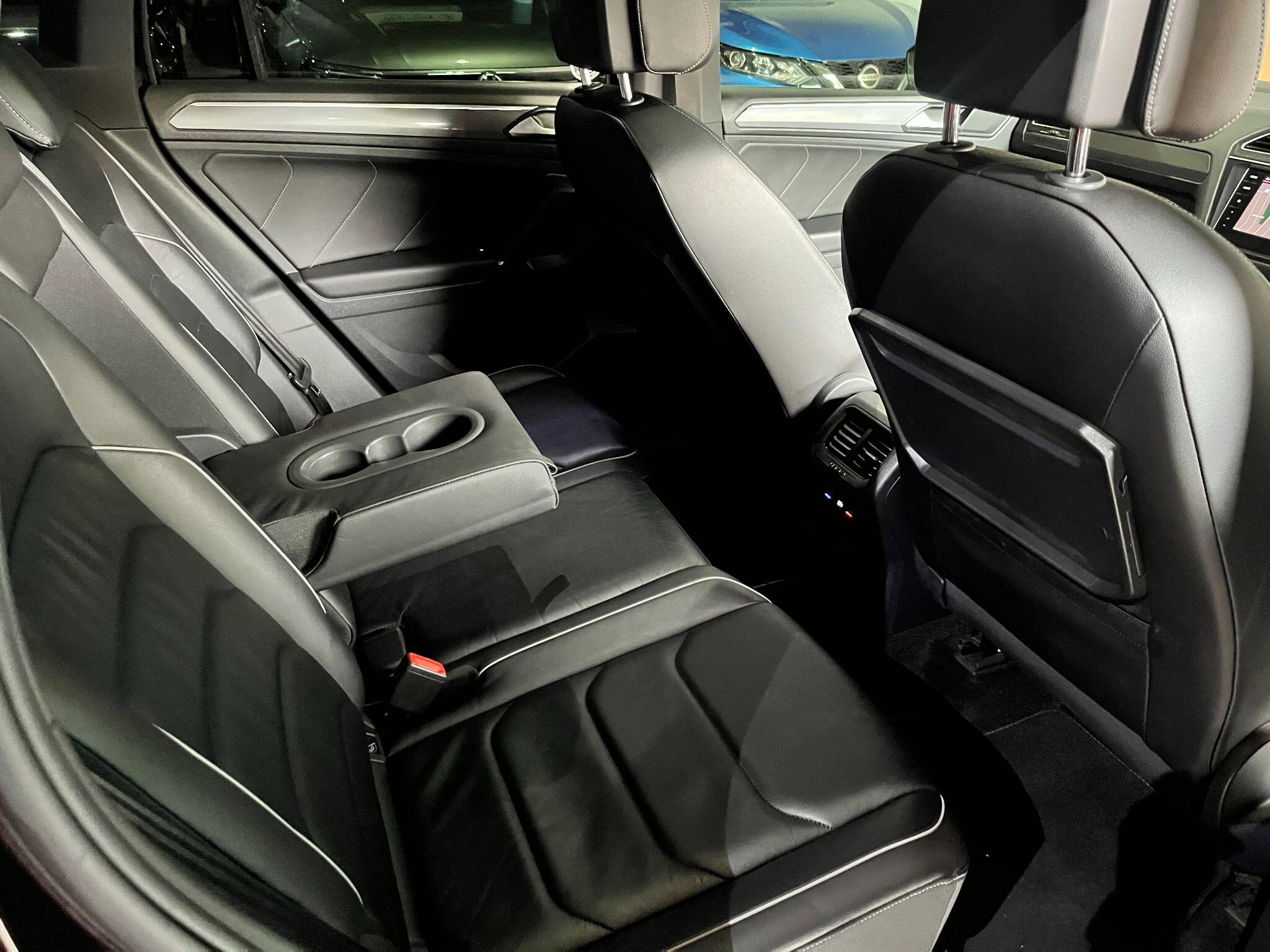 Volkswagen Tiguan view 17