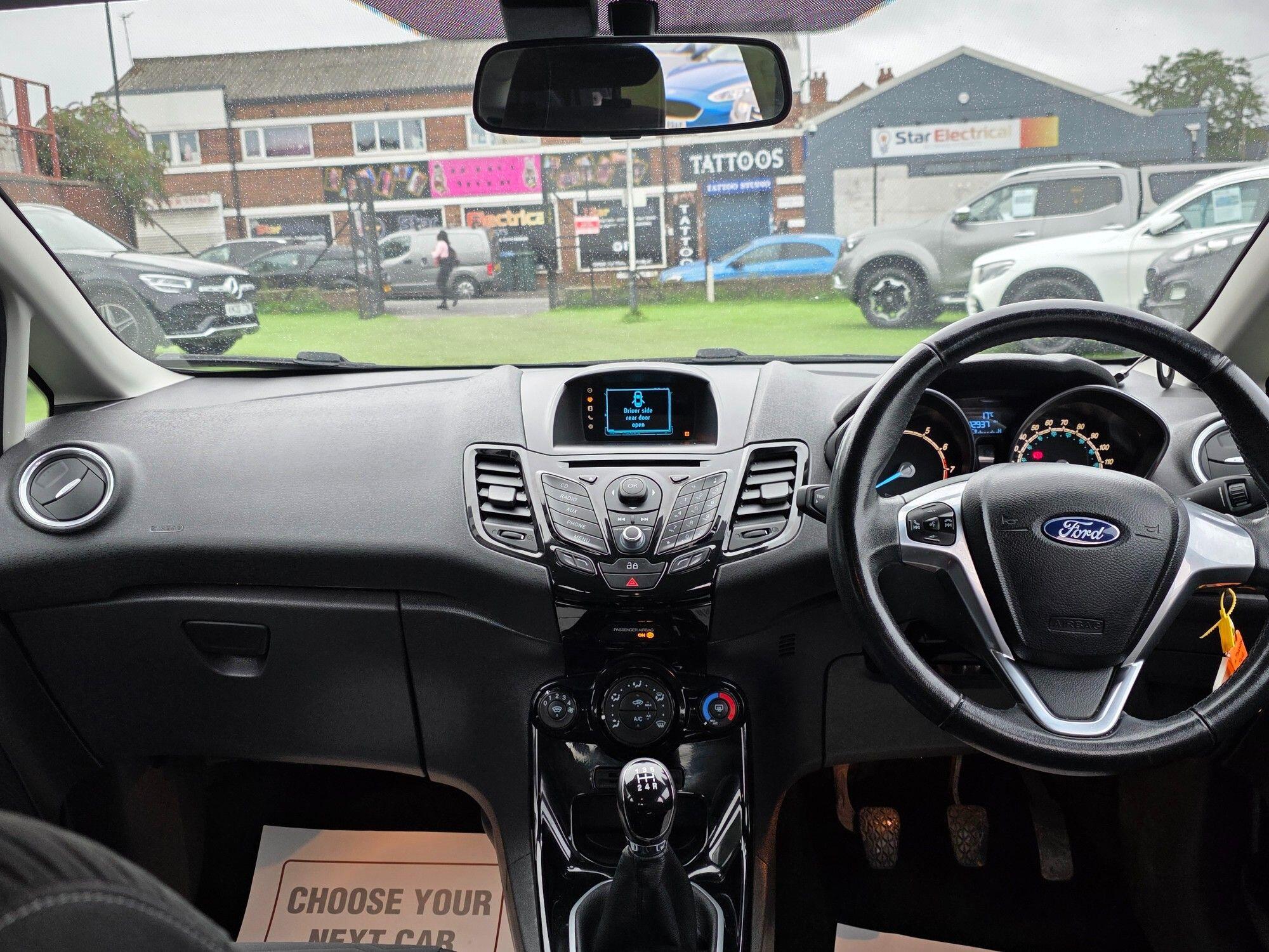 Ford Fiesta view 26