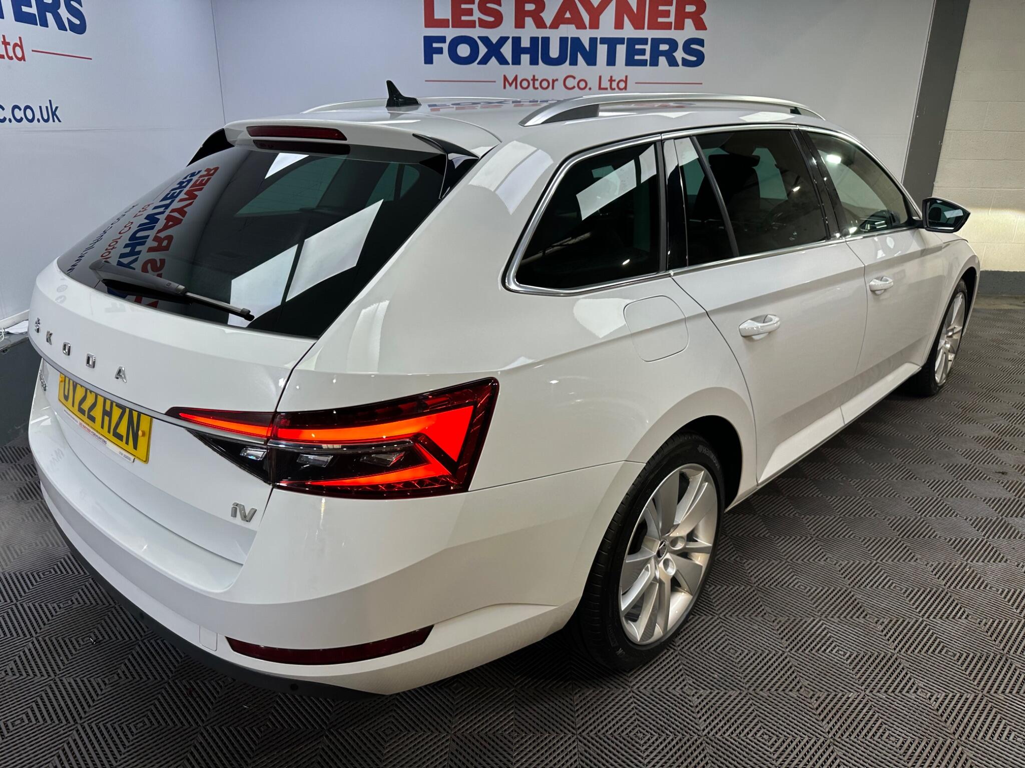 Skoda Superb view 21