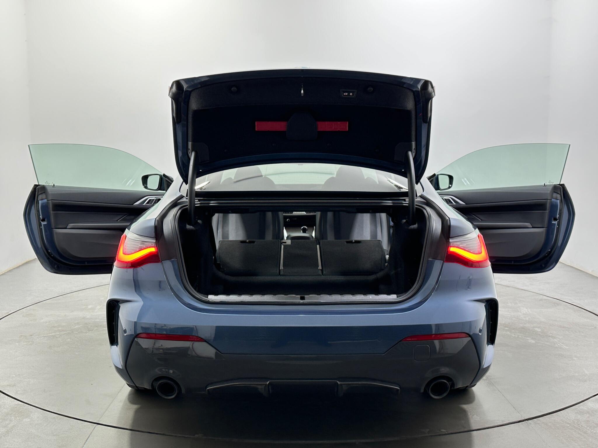 BMW 4 Series view 42