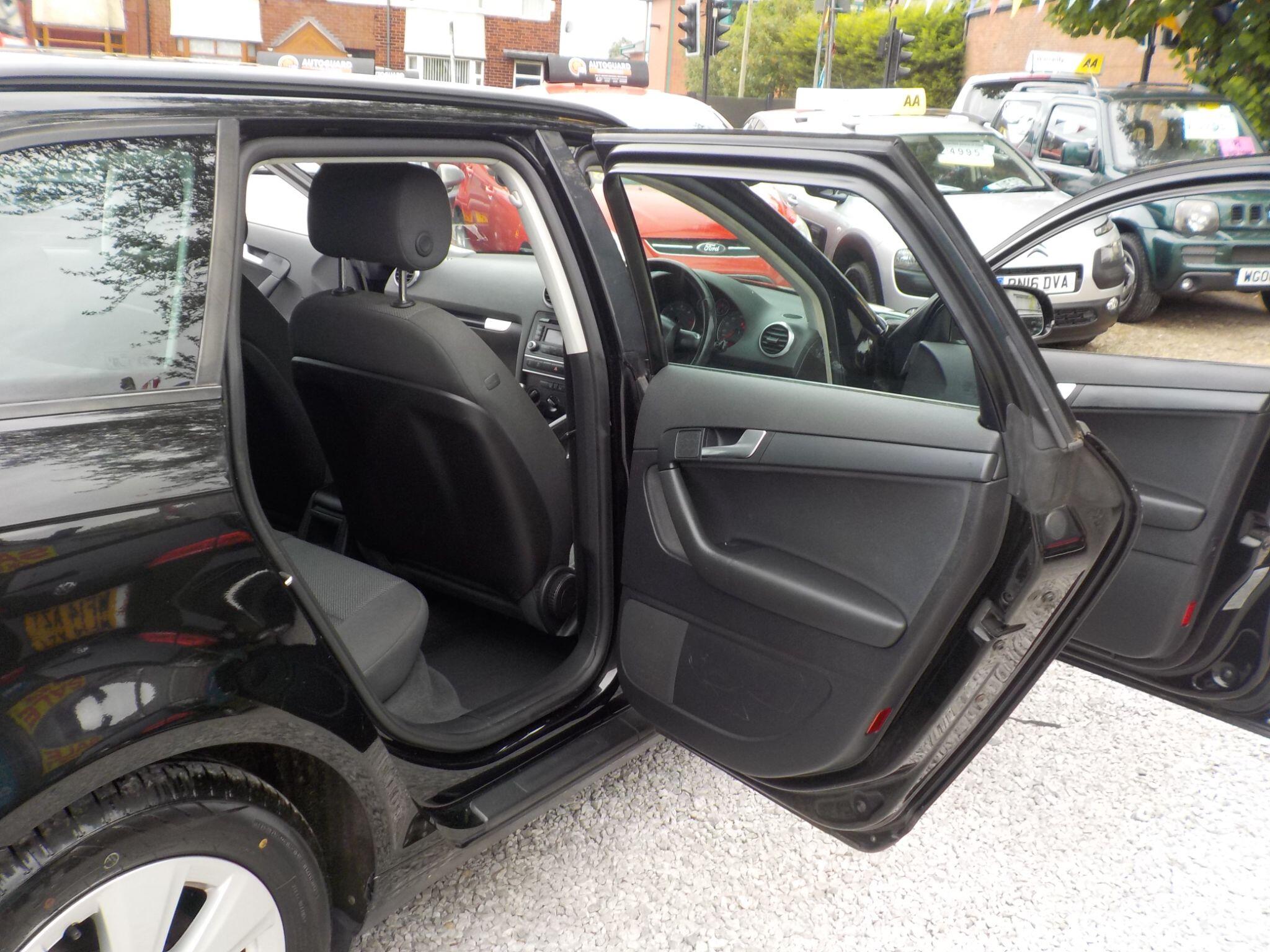 Audi A3 1.6 TDI Sportback Euro 5 (s/s) 5dr
