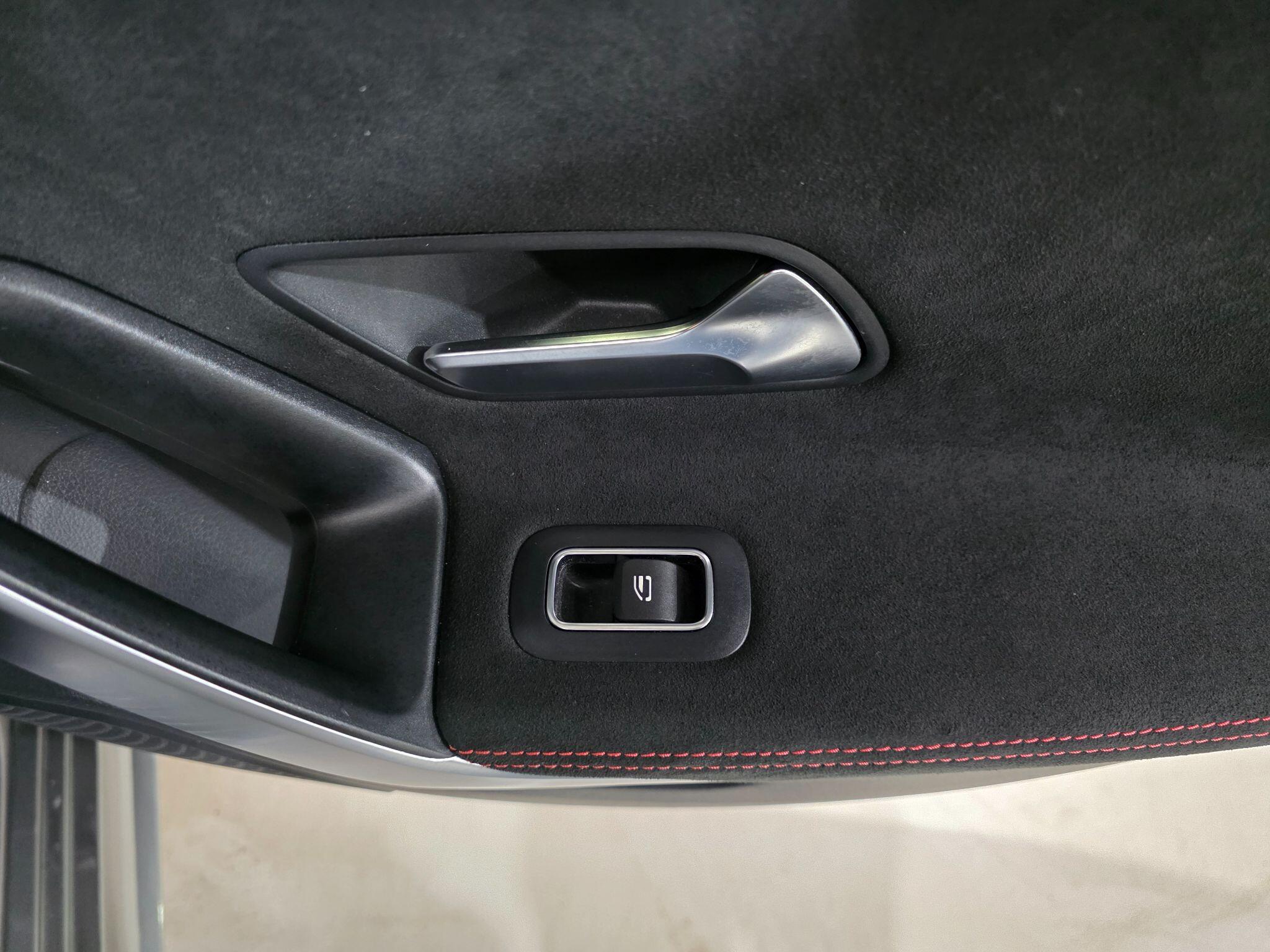 Mercedes-Benz A Class view 21