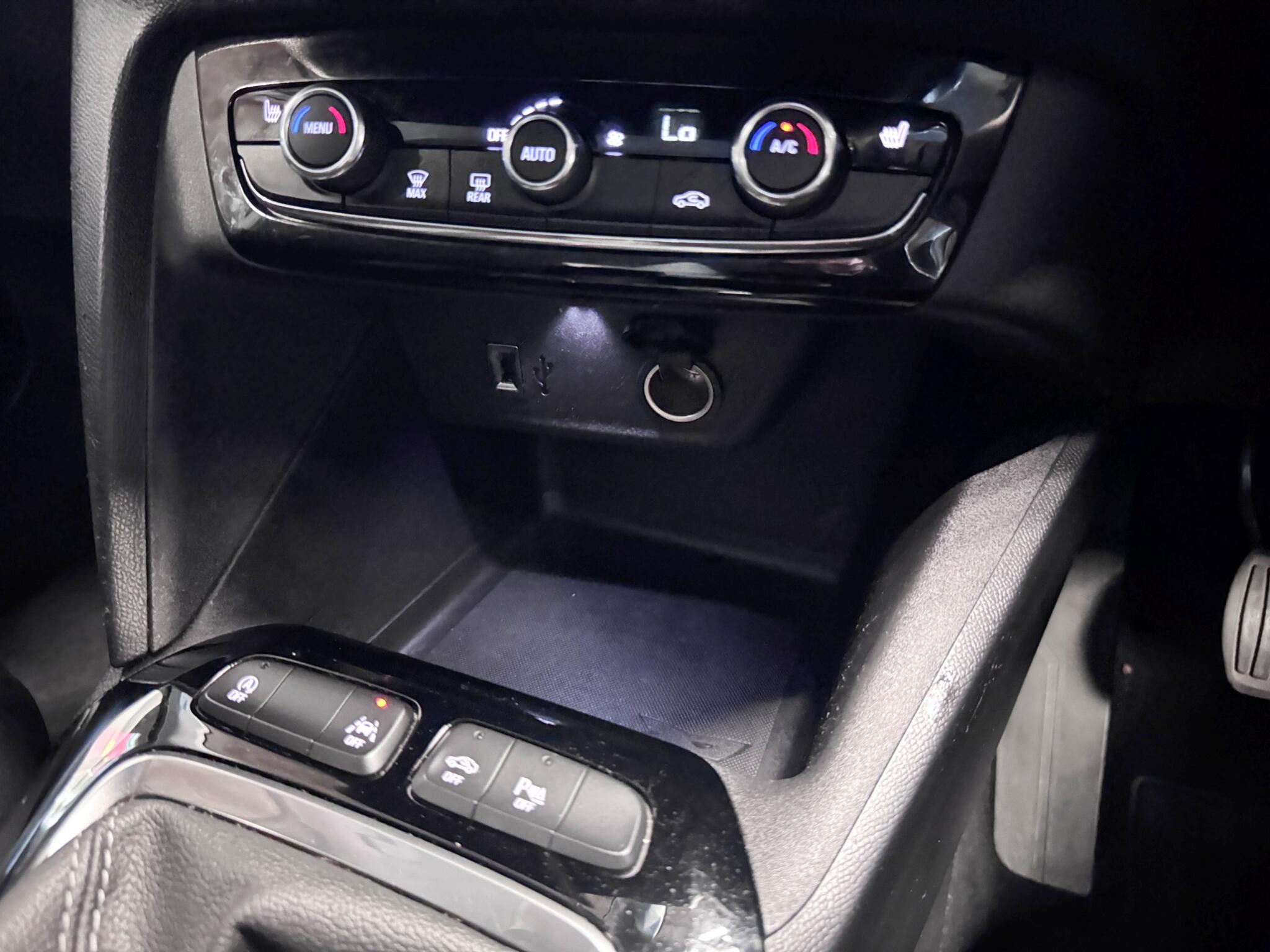 Vauxhall Corsa view 31