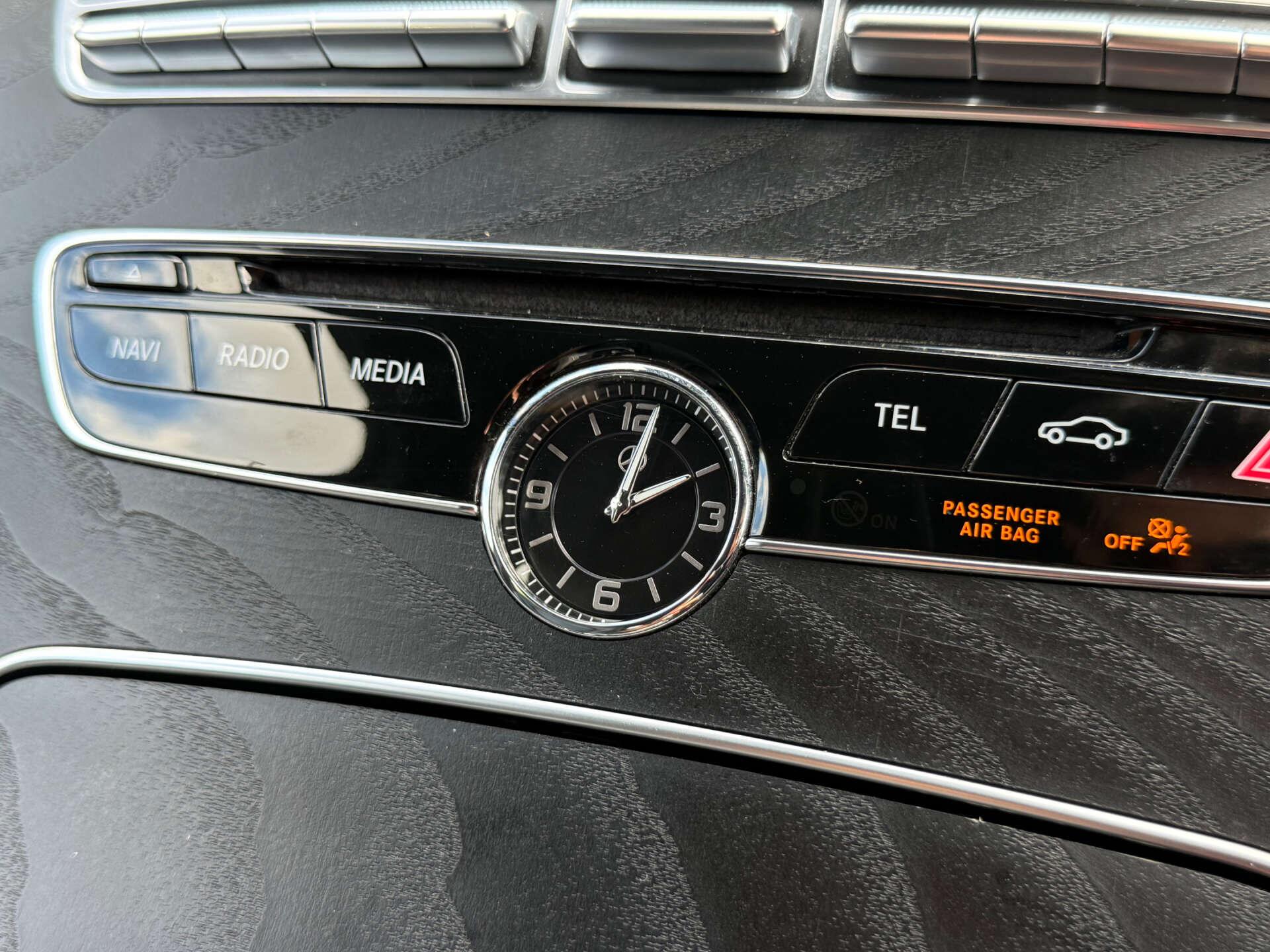 Mercedes-Benz C-Class view 59