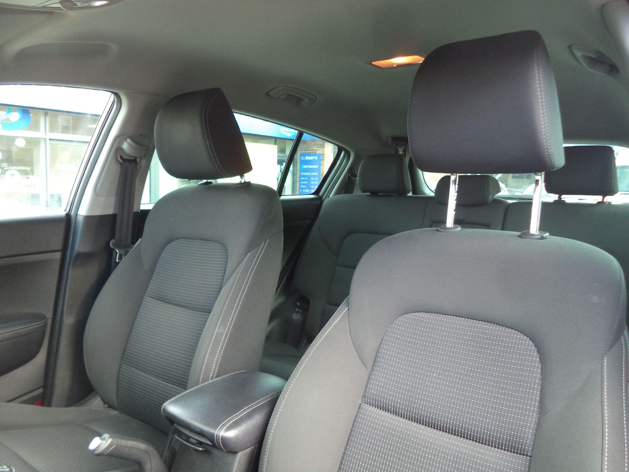 Kia Sportage view 32