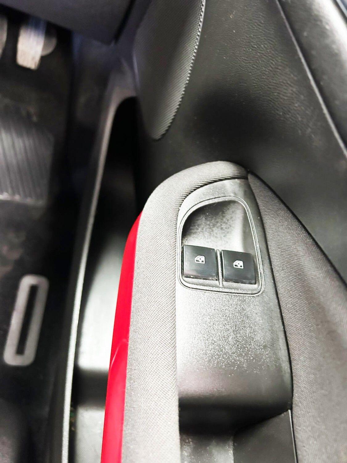 Vauxhall Adam view 20