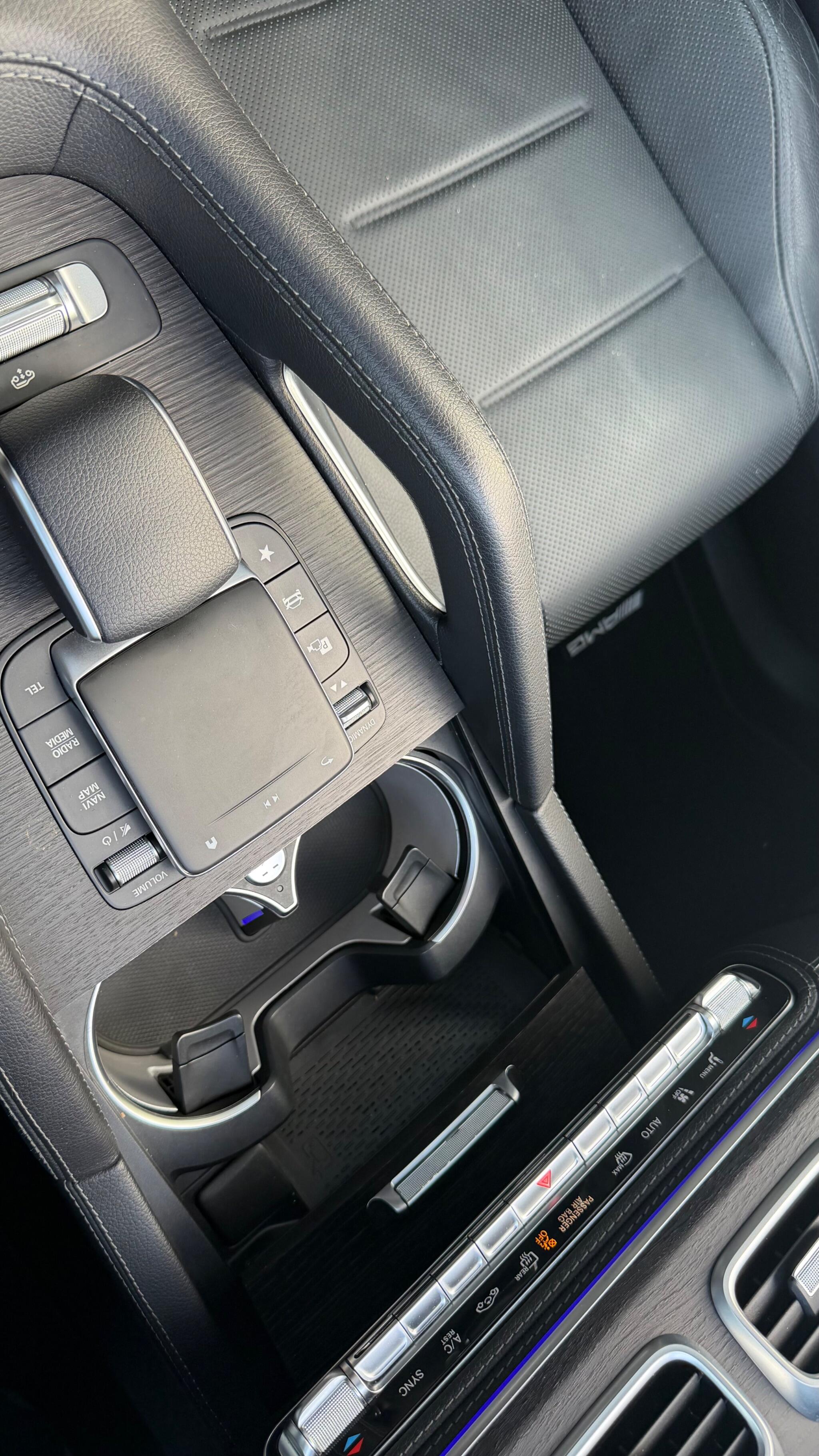 Mercedes-Benz Gle view 16