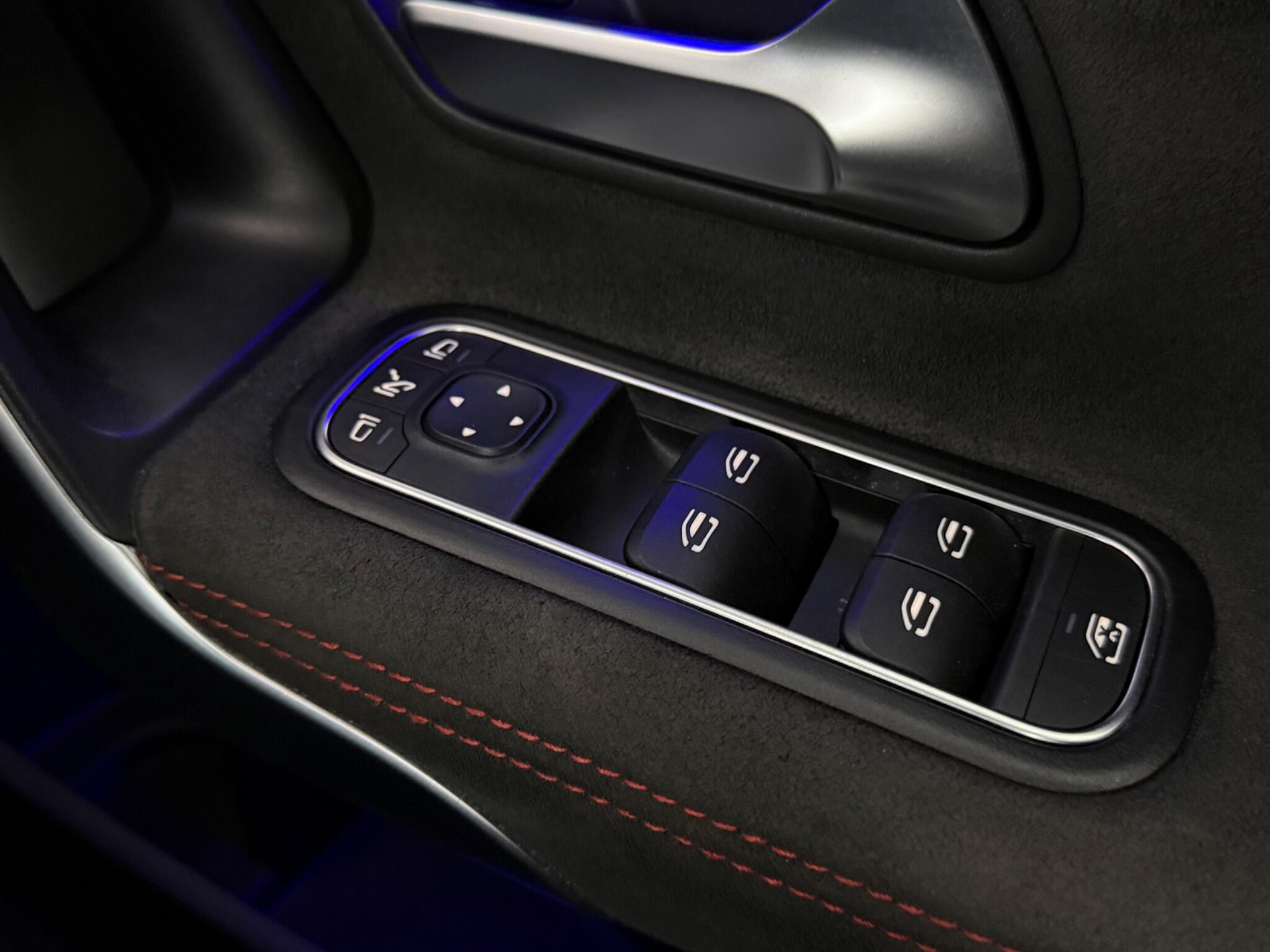 Mercedes-Benz A-Class view 25