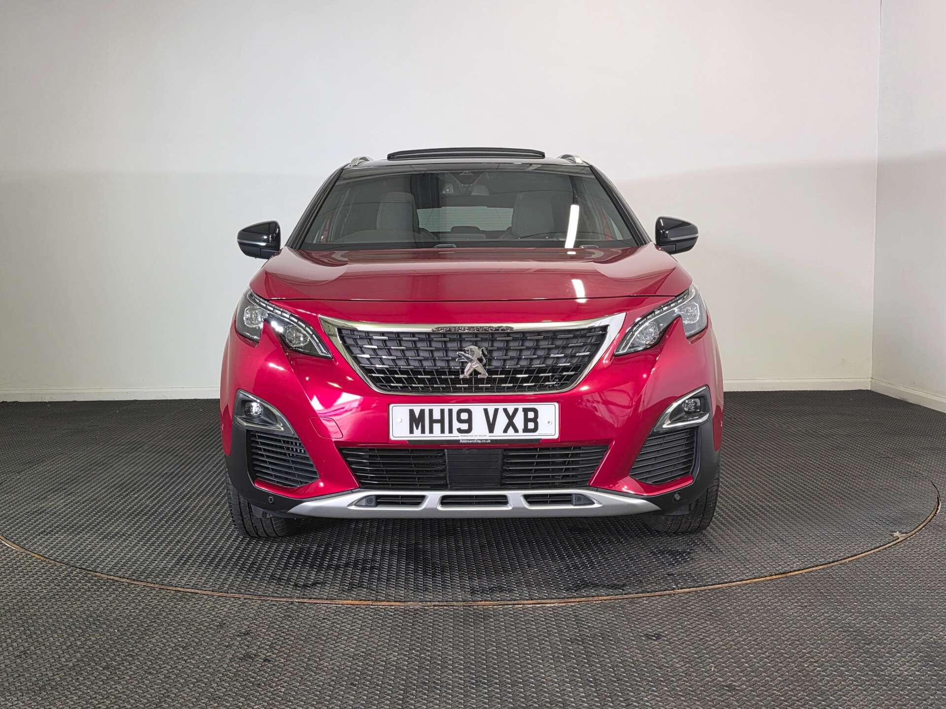 Peugeot 3008 view 2