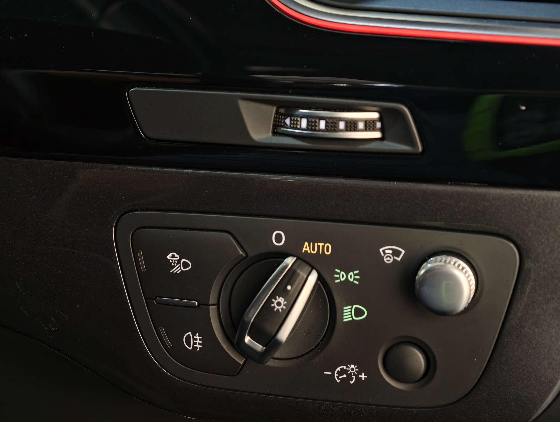 Audi SQ7 view 33