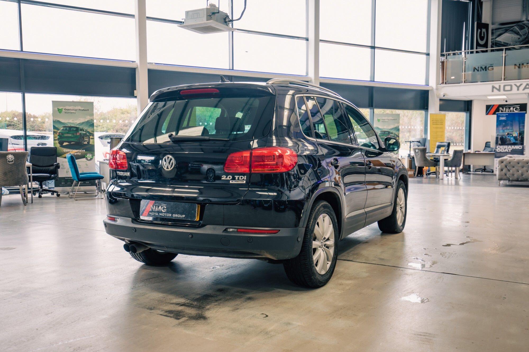 Volkswagen Tiguan view 28