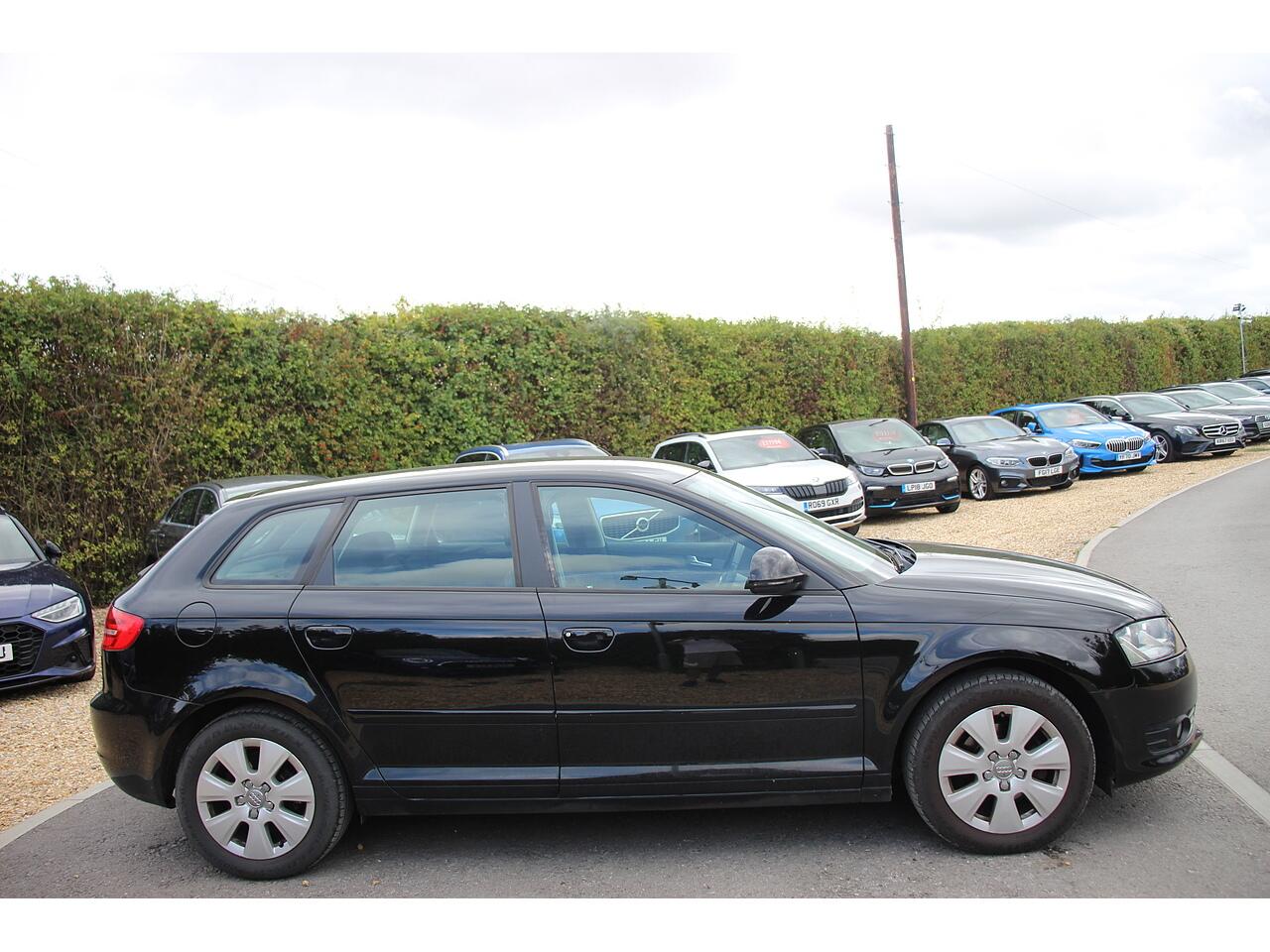 Audi A3 view 6