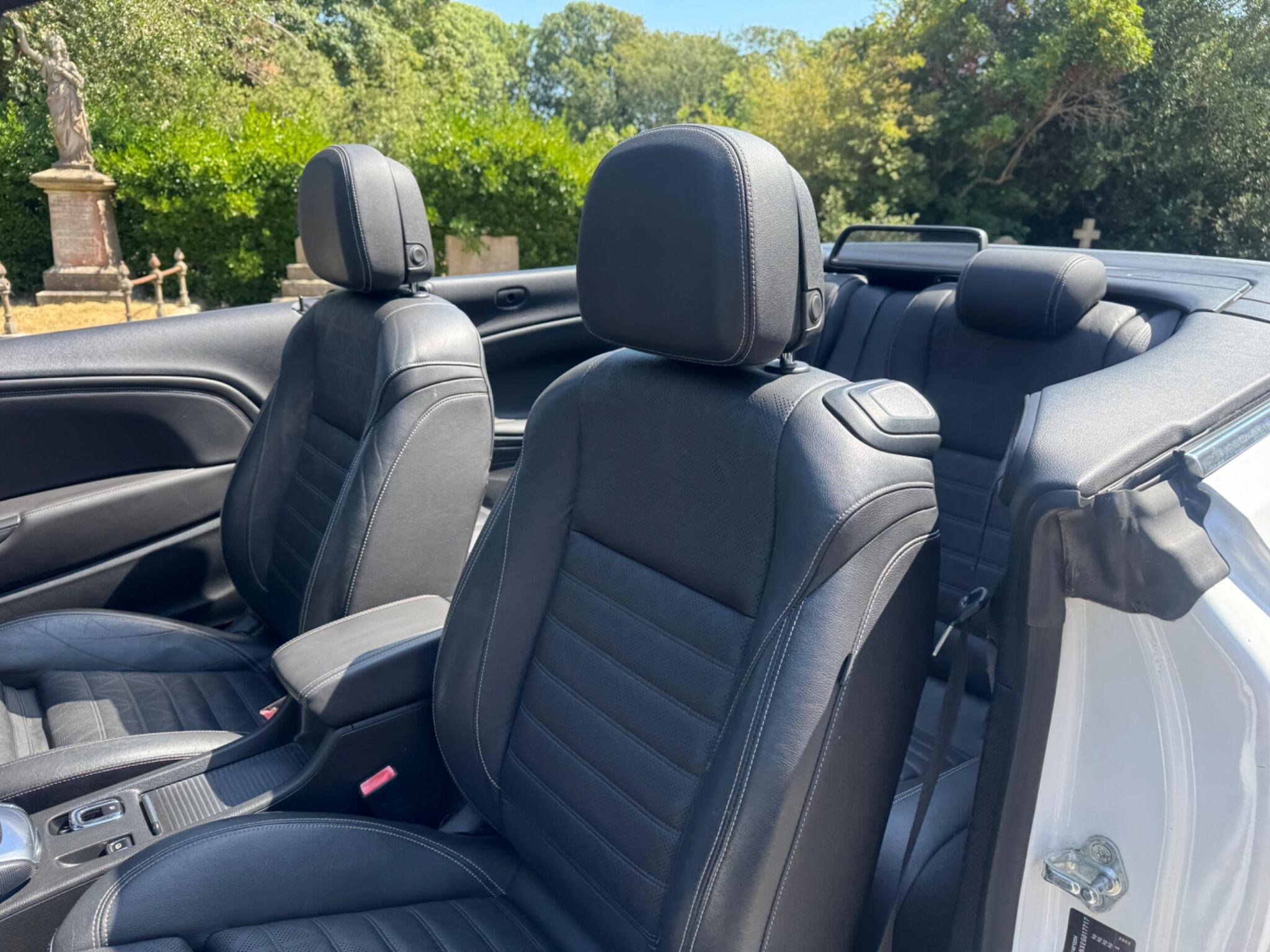 Vauxhall Cascada view 60
