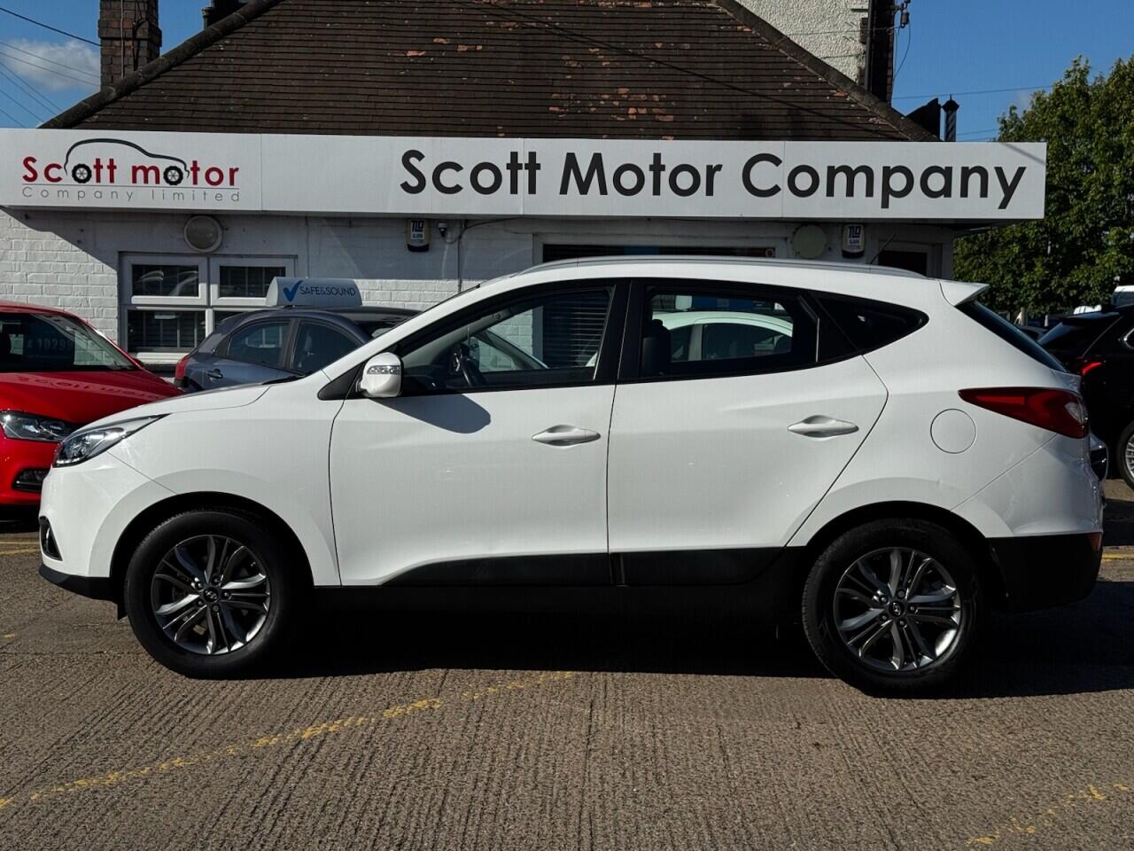 Hyundai ix35 view 10