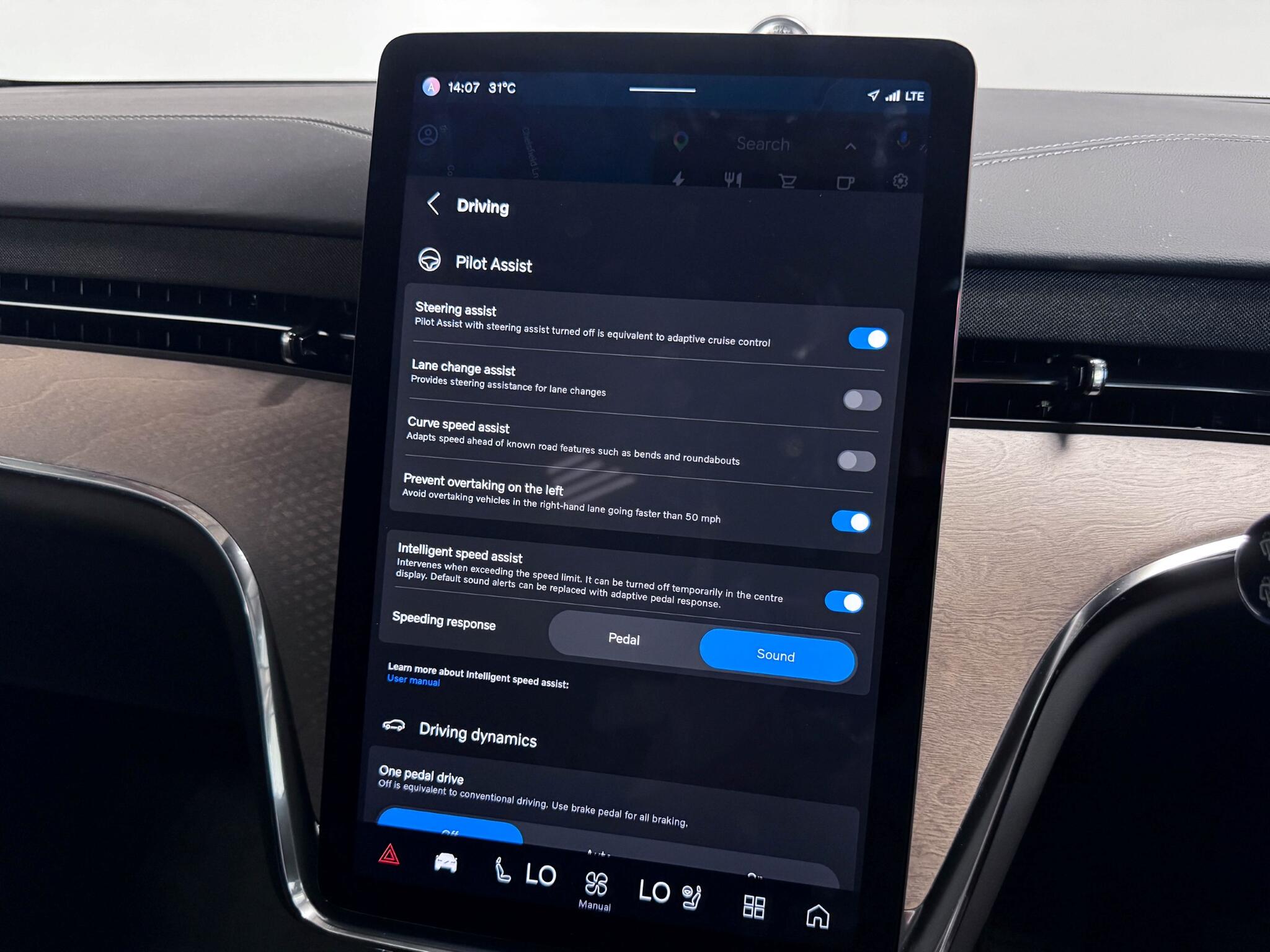 Volvo Ex90 view 52