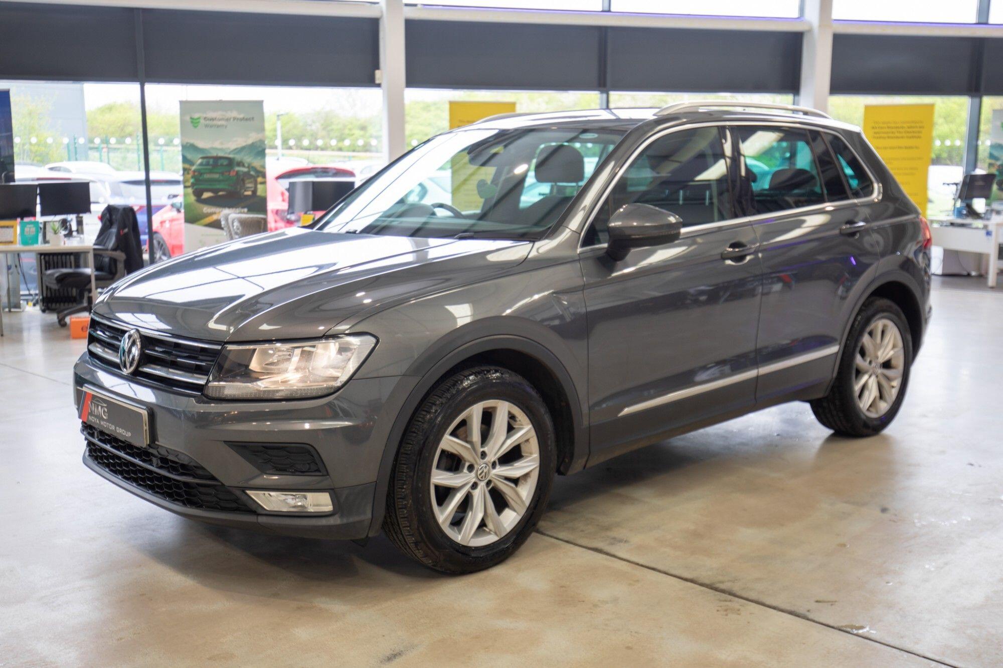 Volkswagen Tiguan view 11