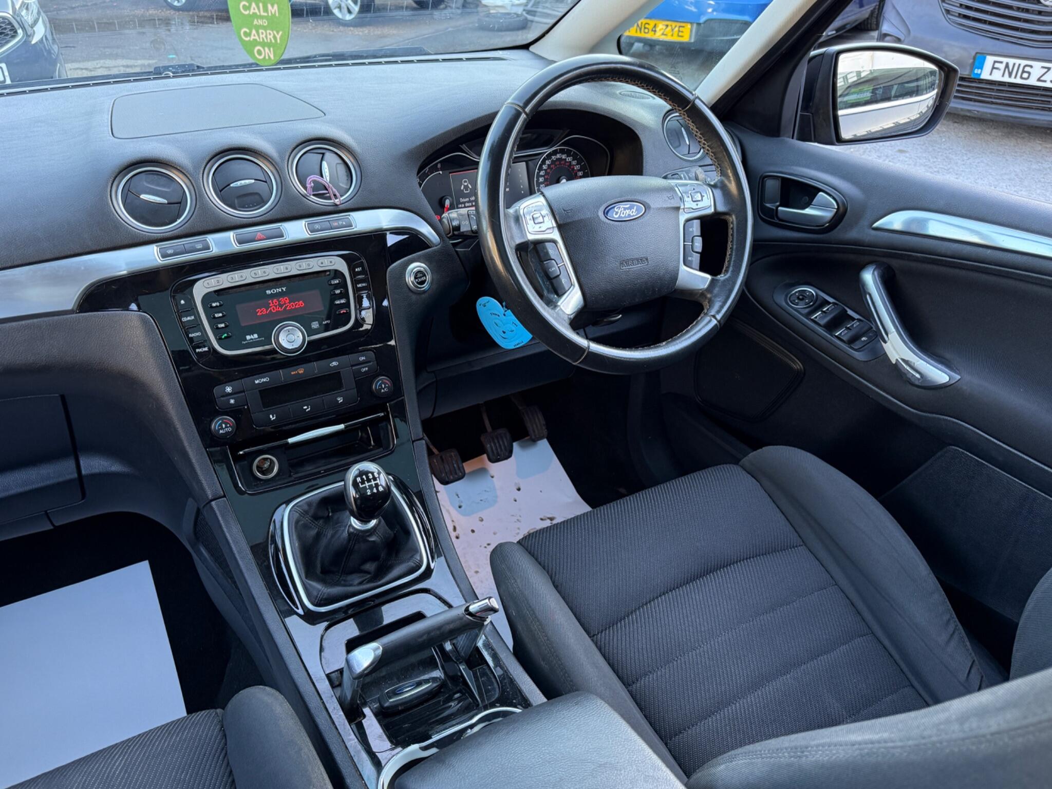 Ford S-Max - Image 16