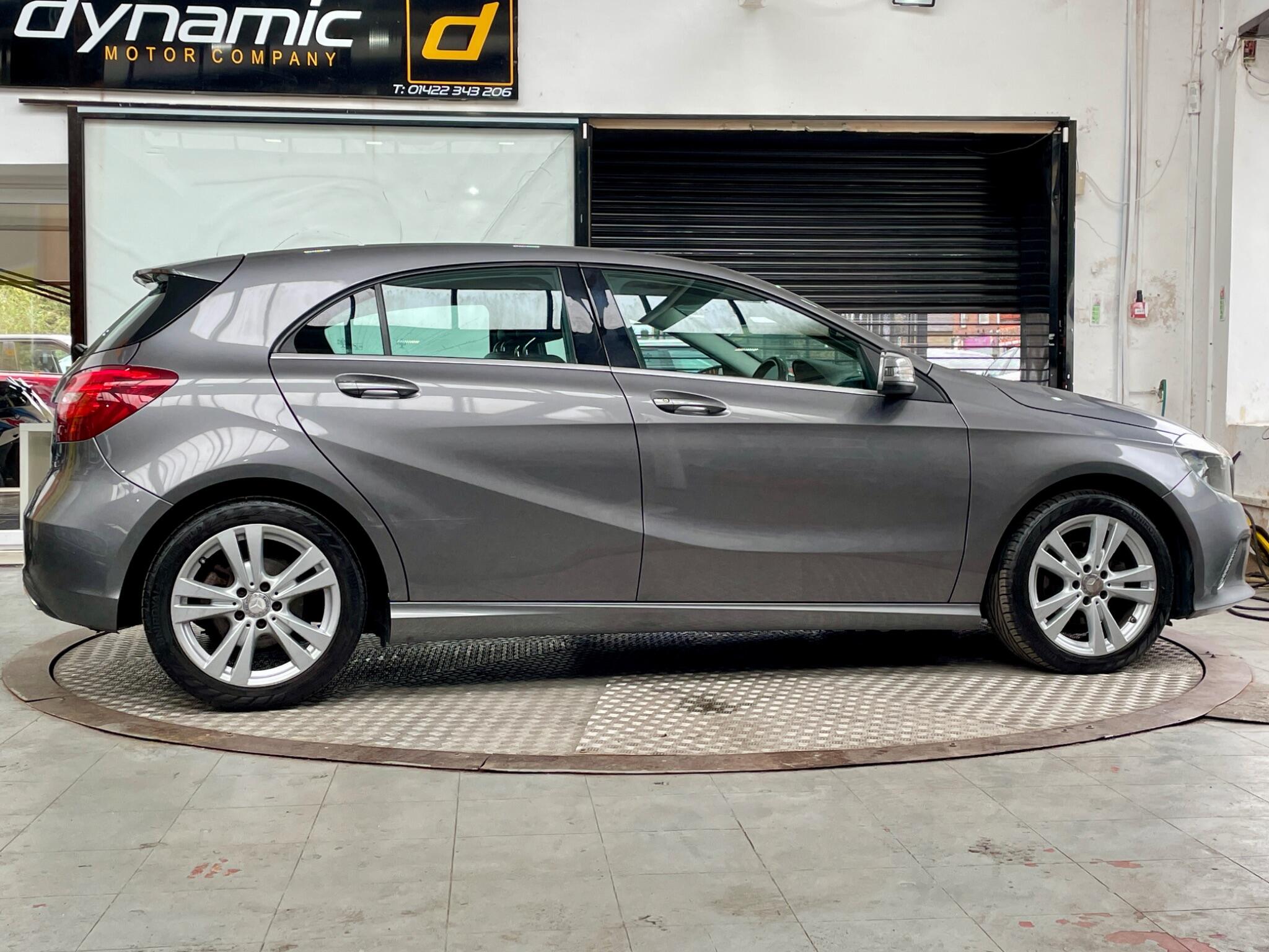 Mercedes-Benz A-Class view 18