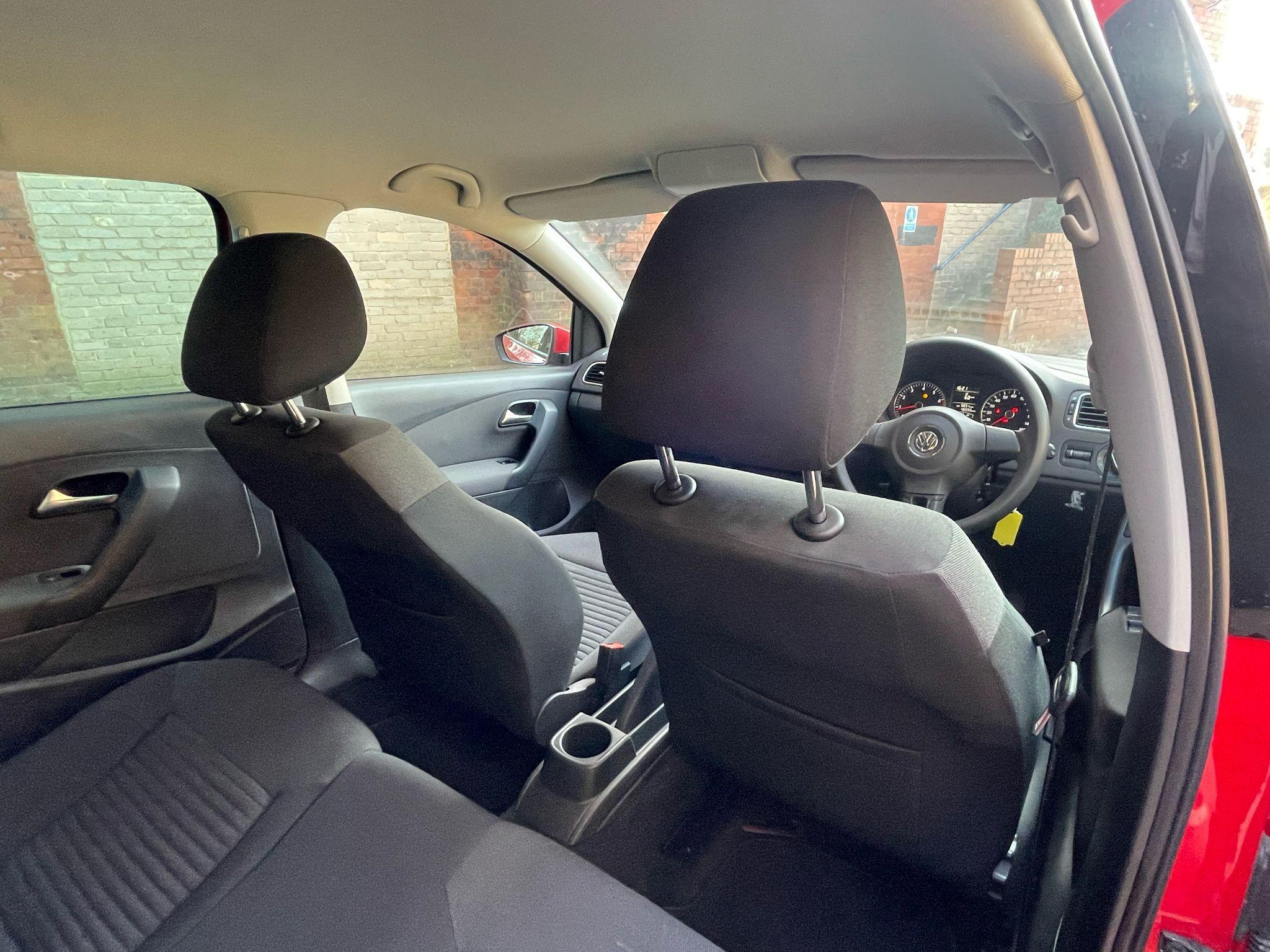 Volkswagen Polo view 19