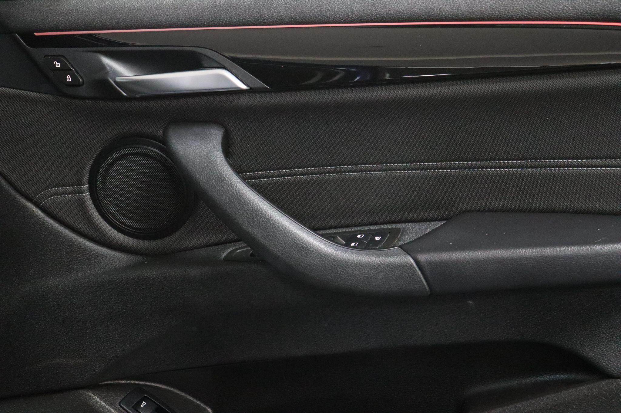 BMW X2 view 36