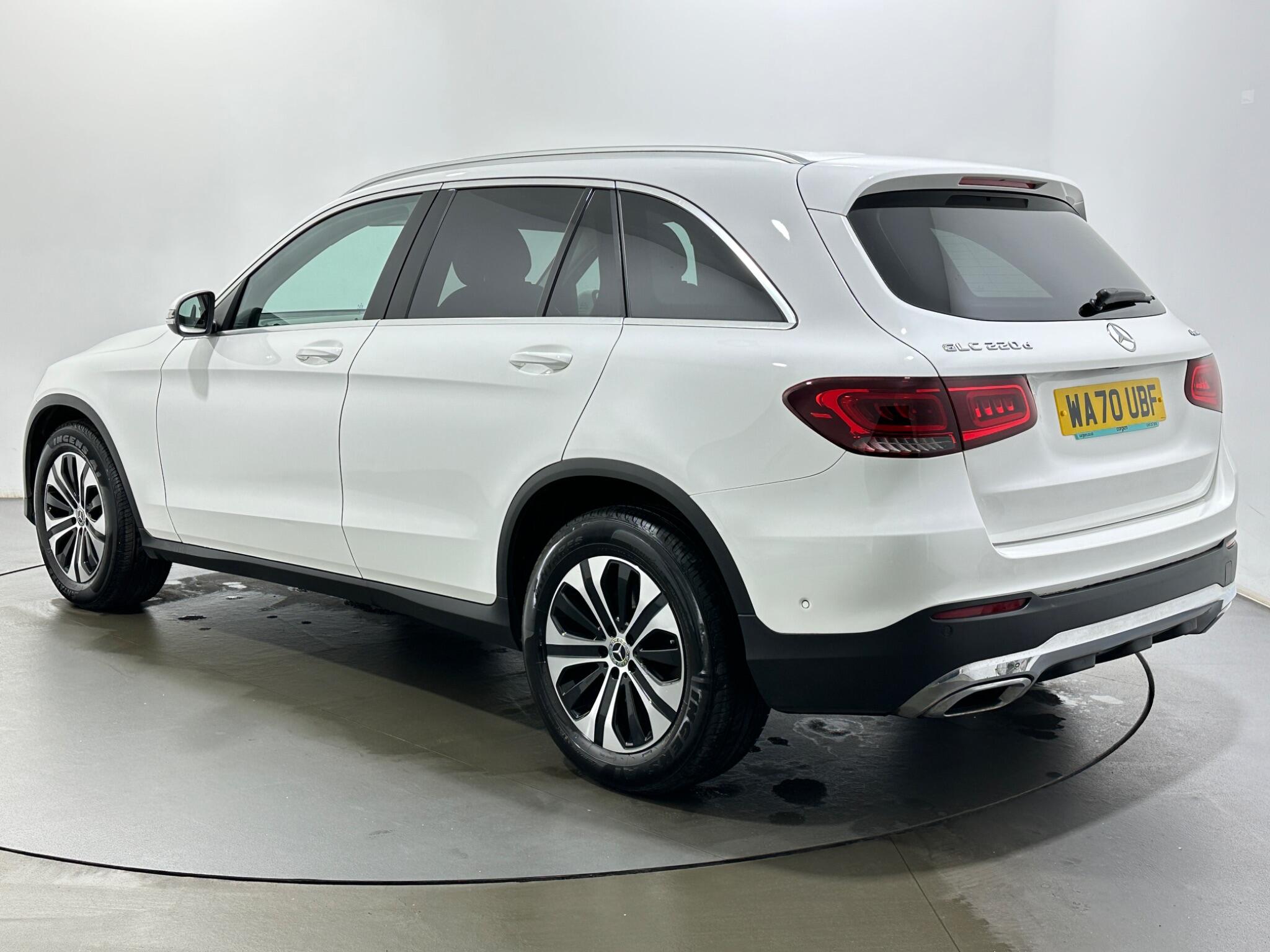 Mercedes-Benz GLC view 6