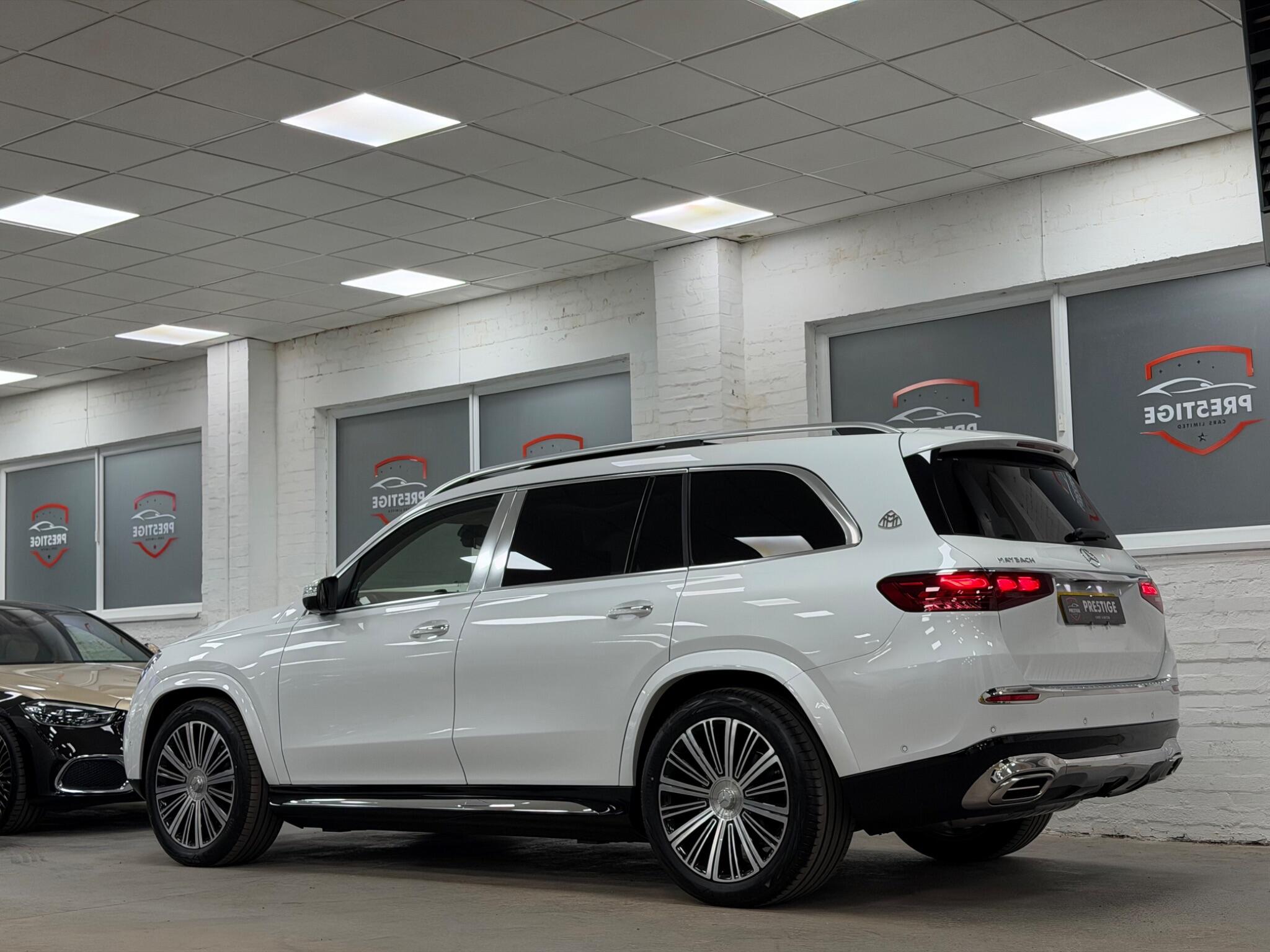 Mercedes-Benz GLS view 46