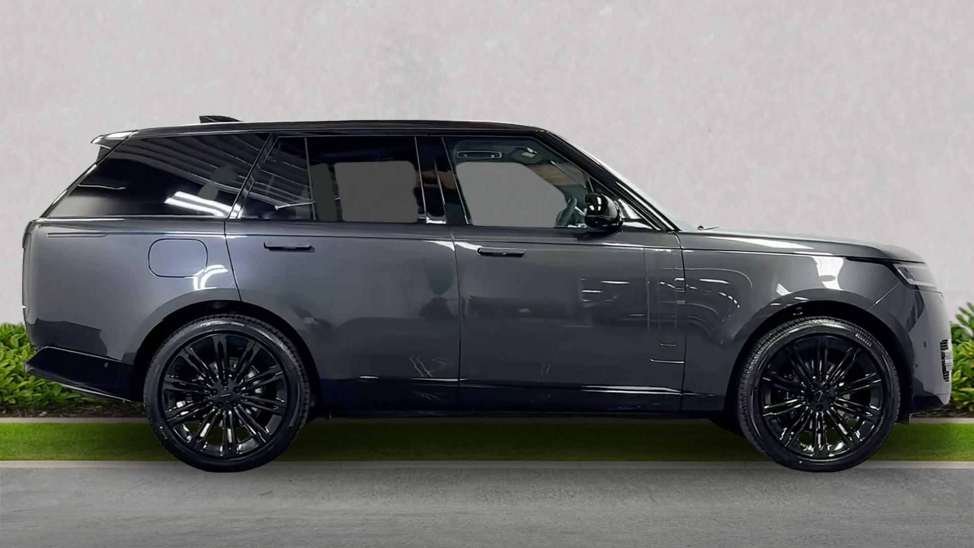 Land Rover Range Rover view 5