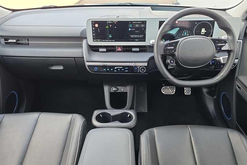 Hyundai Ioniq 5 view 12