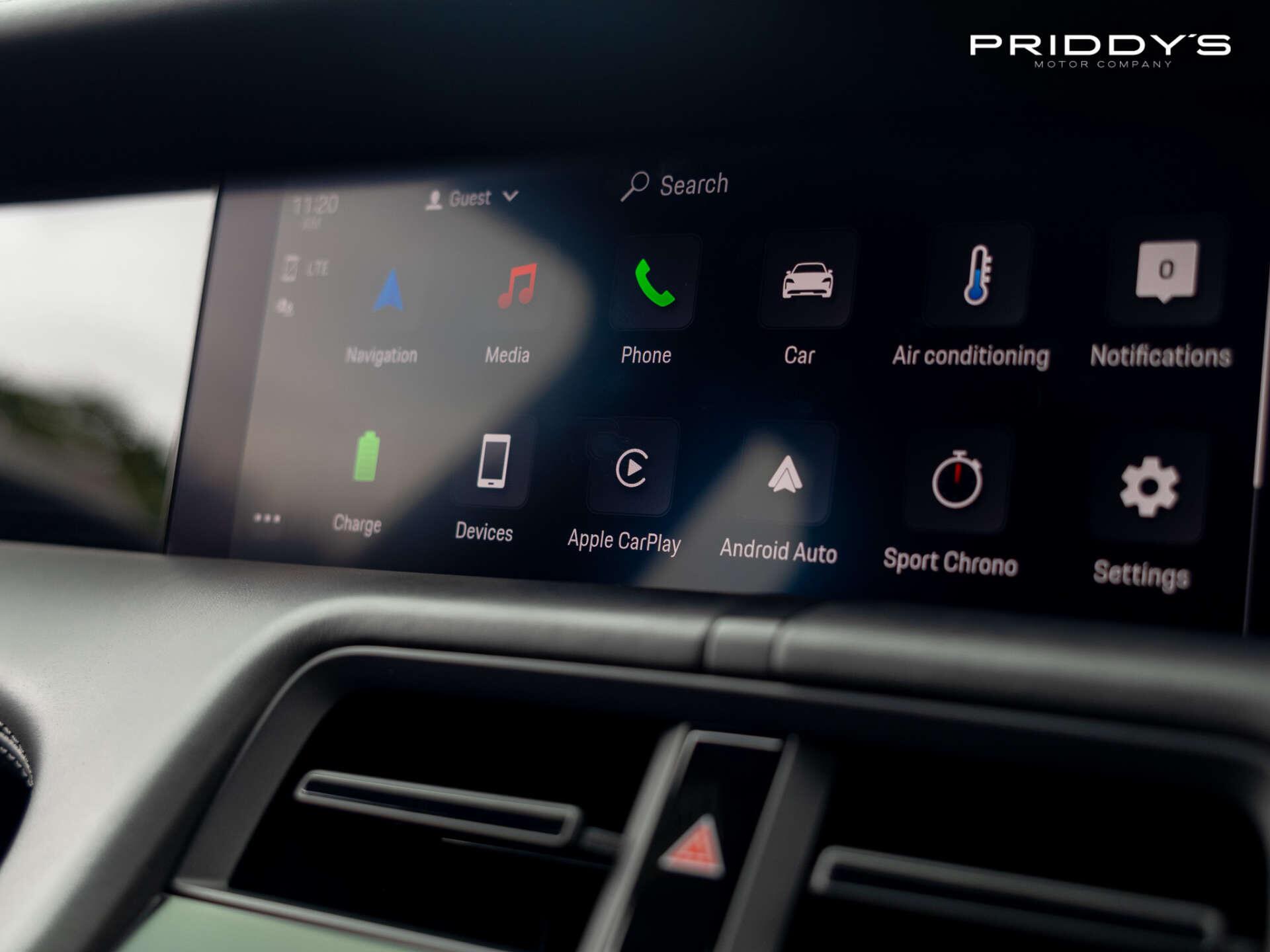 Porsche Taycan view 105