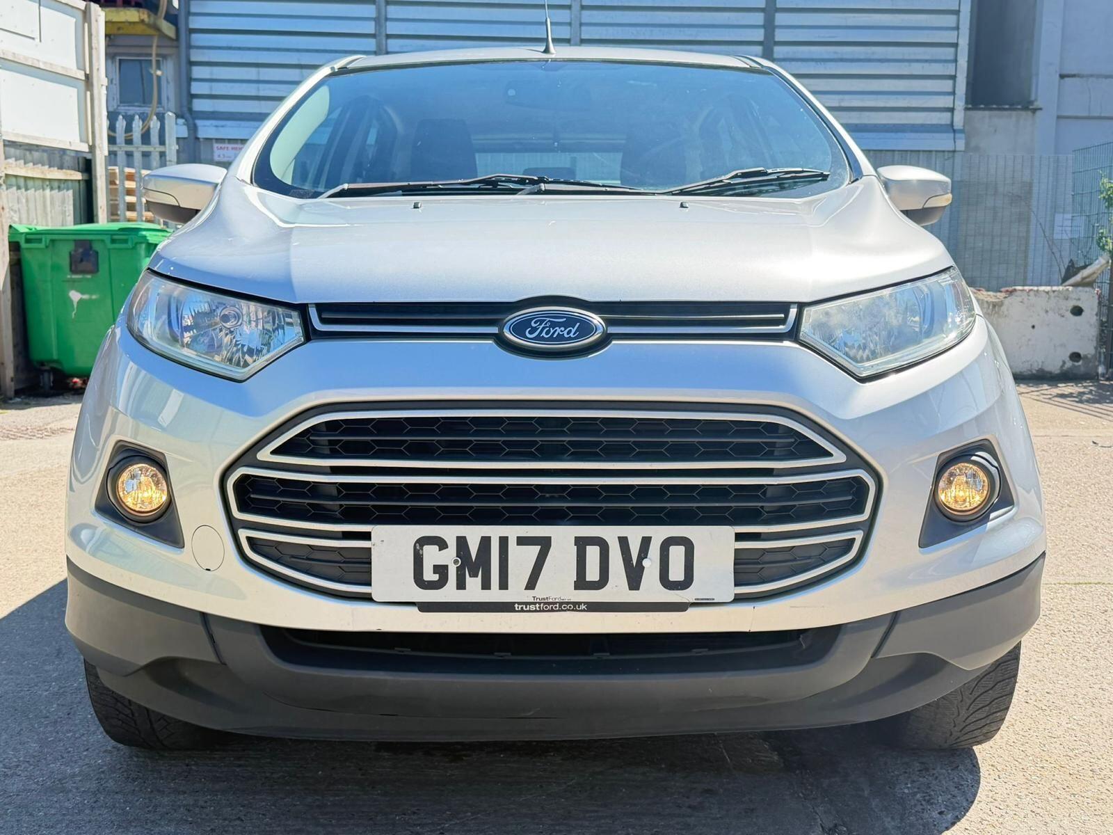 Ford Ecosport view 9